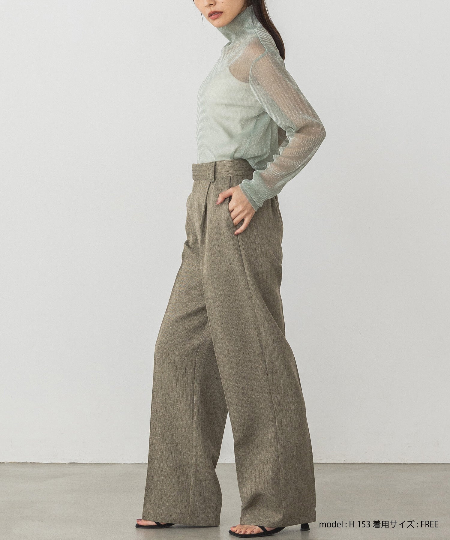 【新色追加】ラメシアー ハイネックトップス