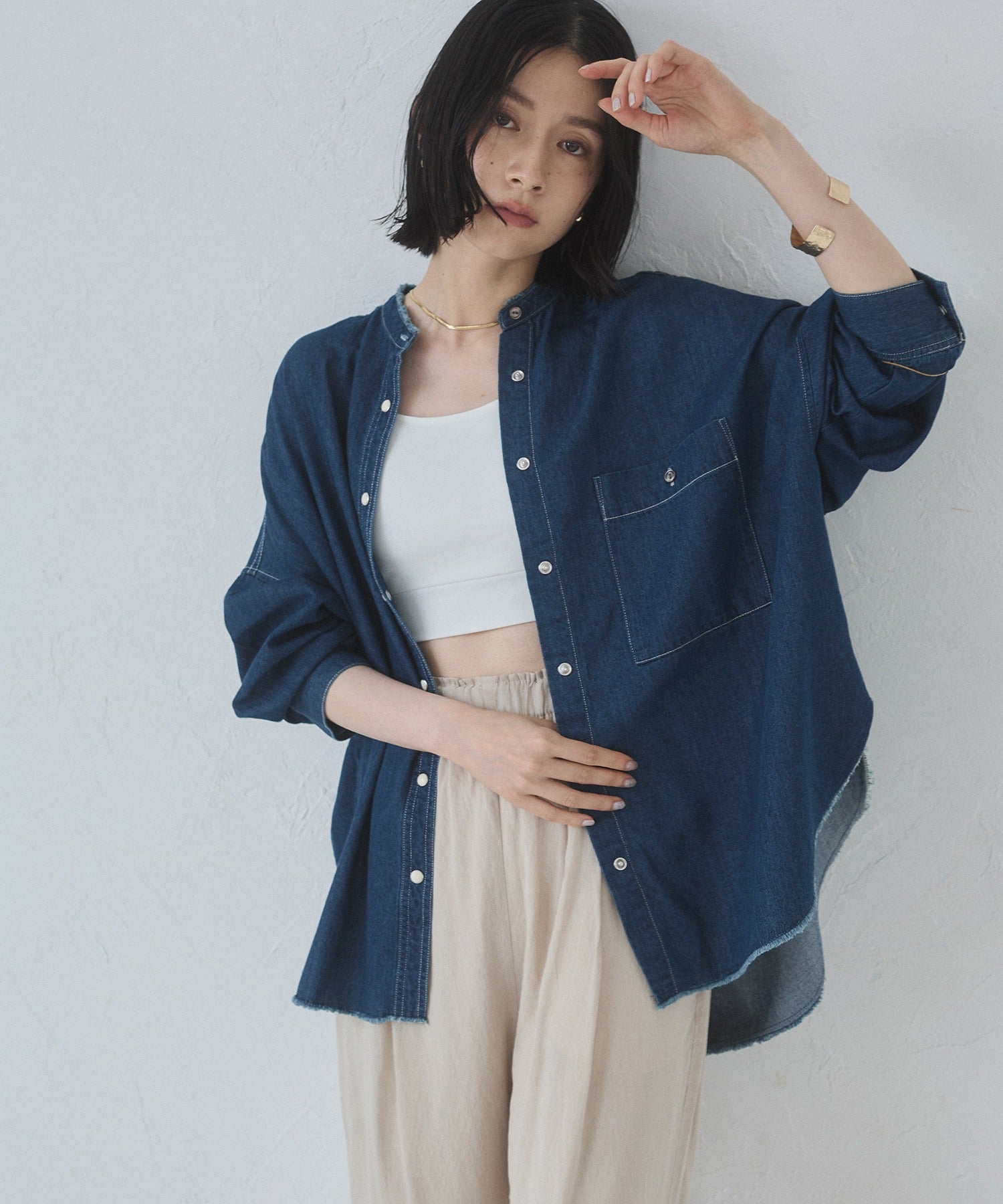 【WEB限定/別注】 バンドカラー オーバーサイズ デニムシャツ