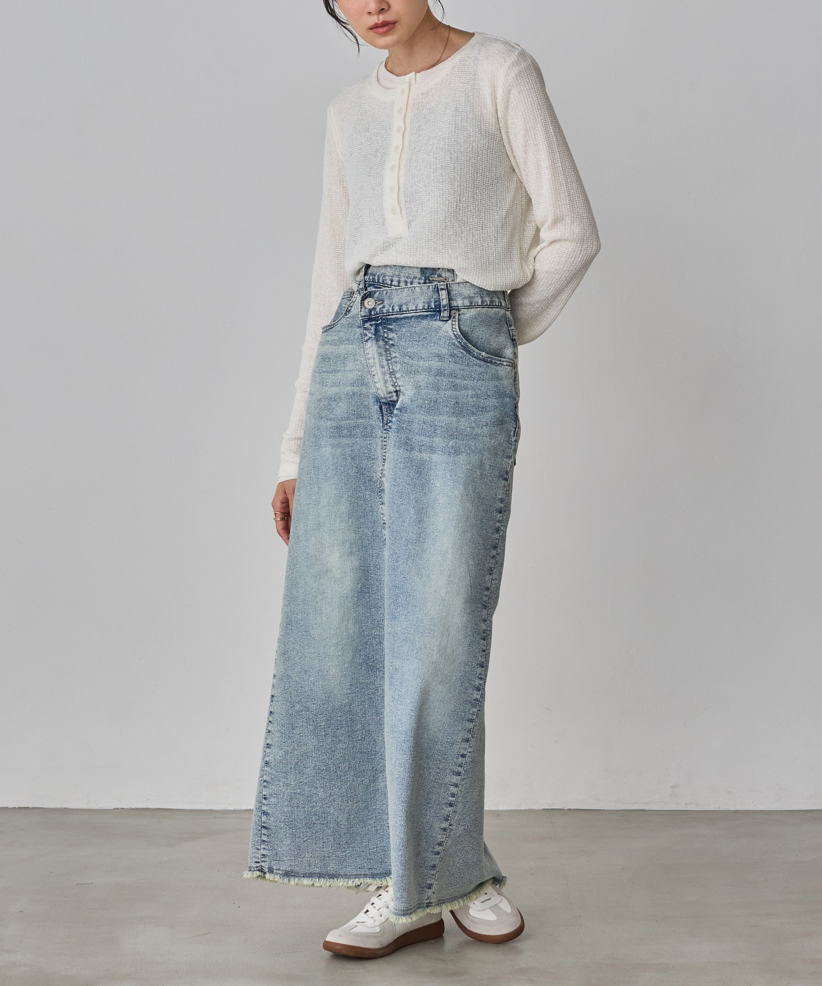 HENRY NECK LAYERED SHEER TOPS