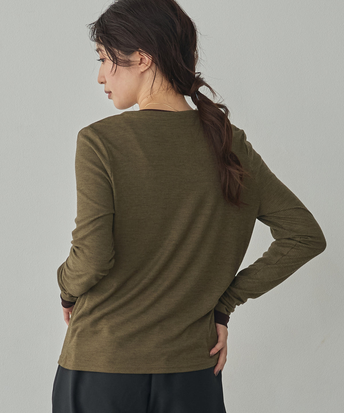 HENRY-NECK LAYERED TOPS