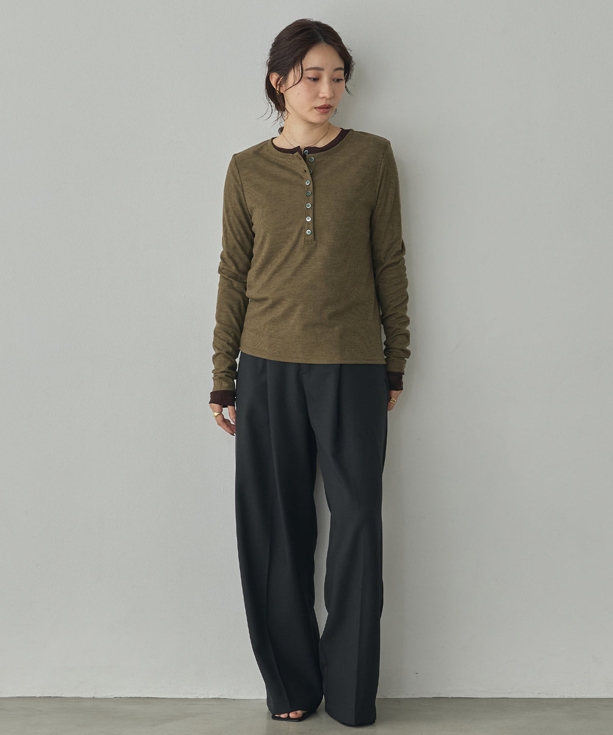 HENRY-NECK LAYERED TOPS