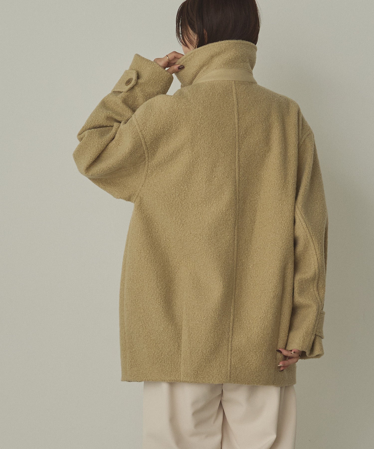 BOUCLE MEDIUM COAT