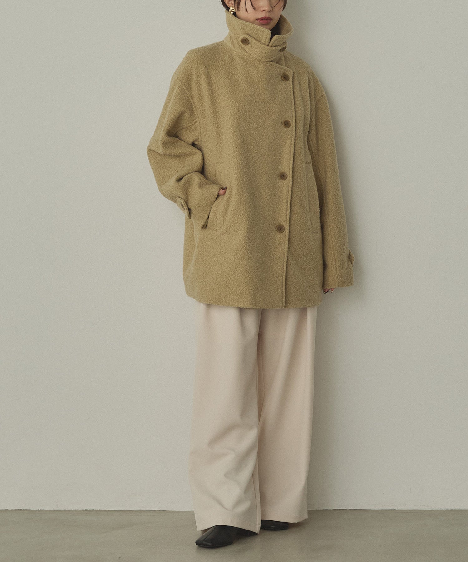 BOUCLE MEDIUM COAT
