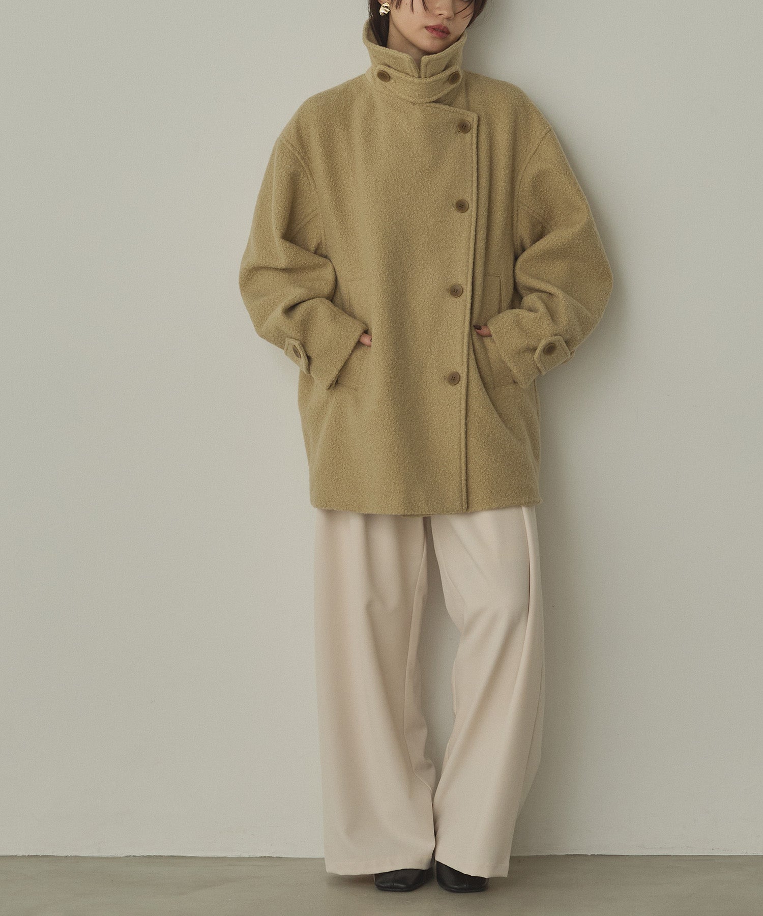 BOUCLE MEDIUM COAT