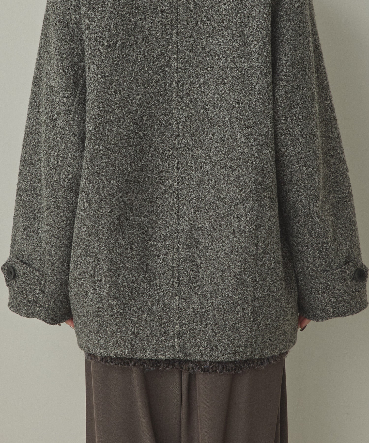 BOUCLE MEDIUM COAT
