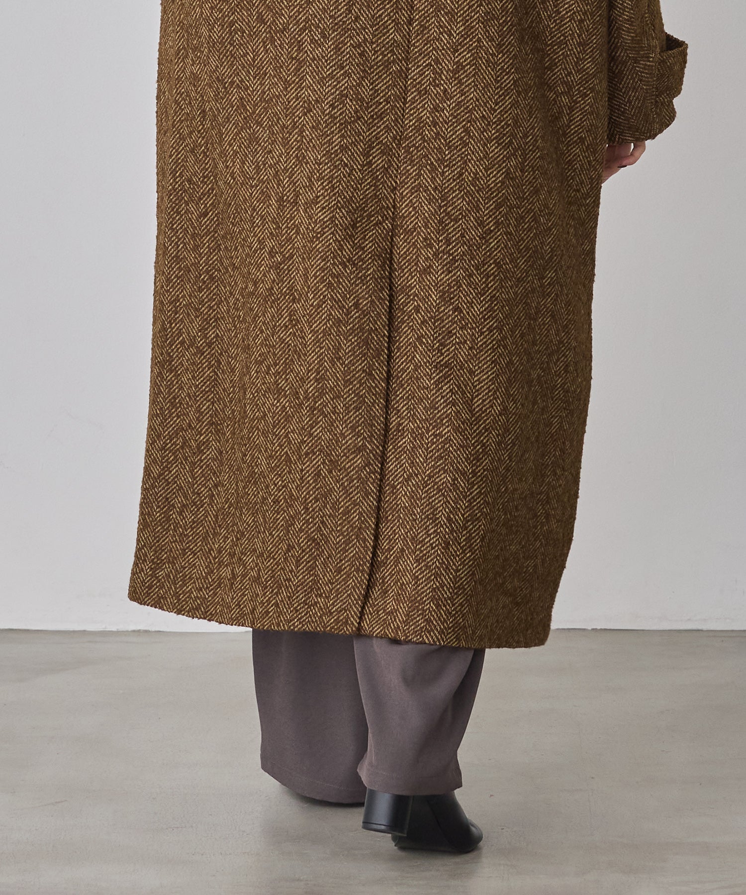 ヘリンボーン ステンカラーコート