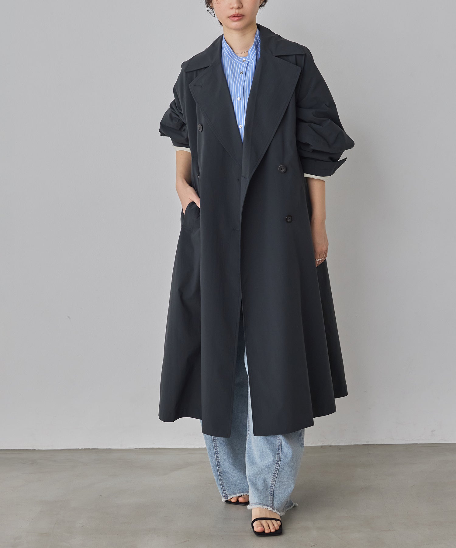 ストレッチポリエステル トレンチコート