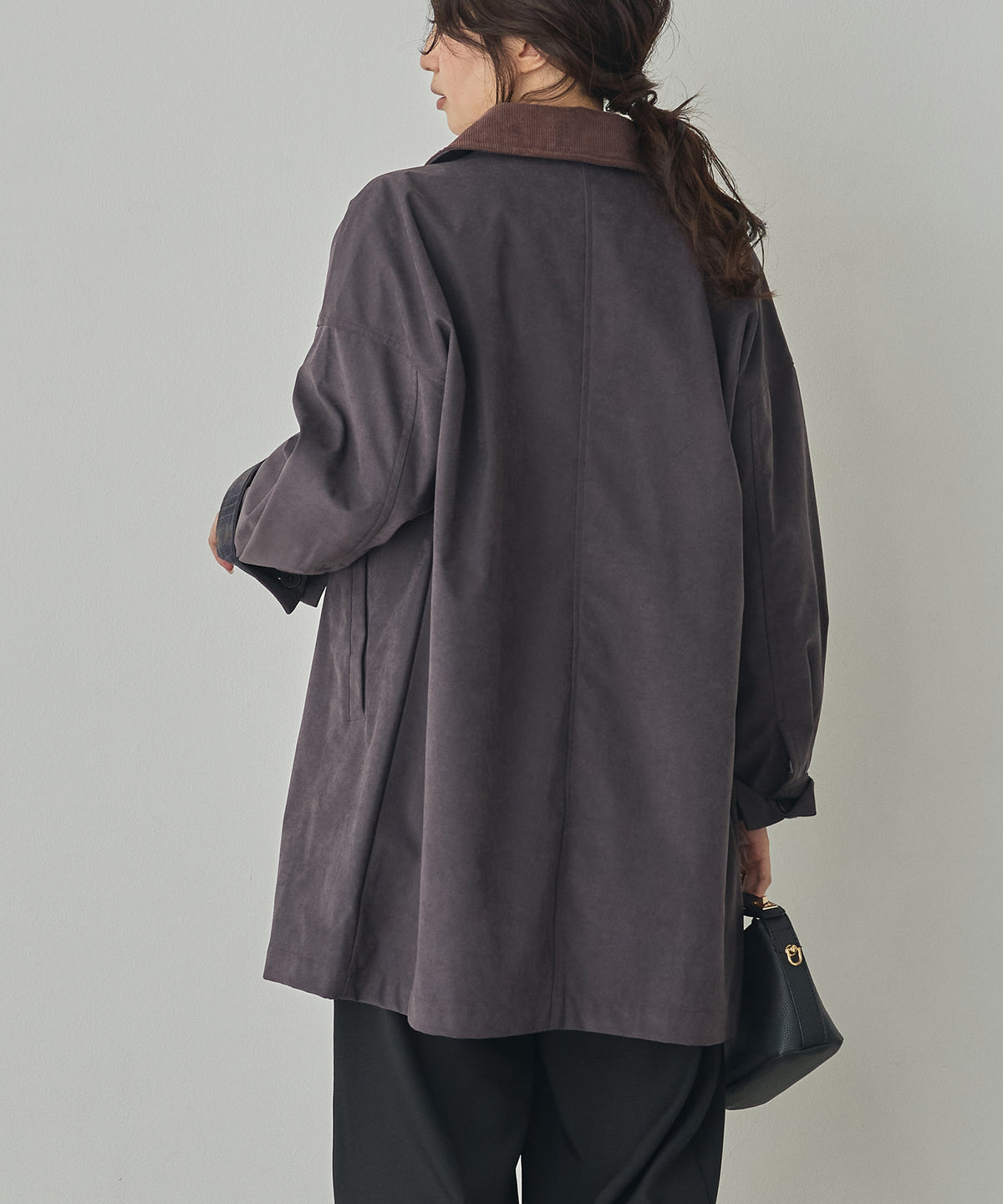 COLOUR-BLOCKED COLLAR BONDED STAND-UP COLLAR COAT