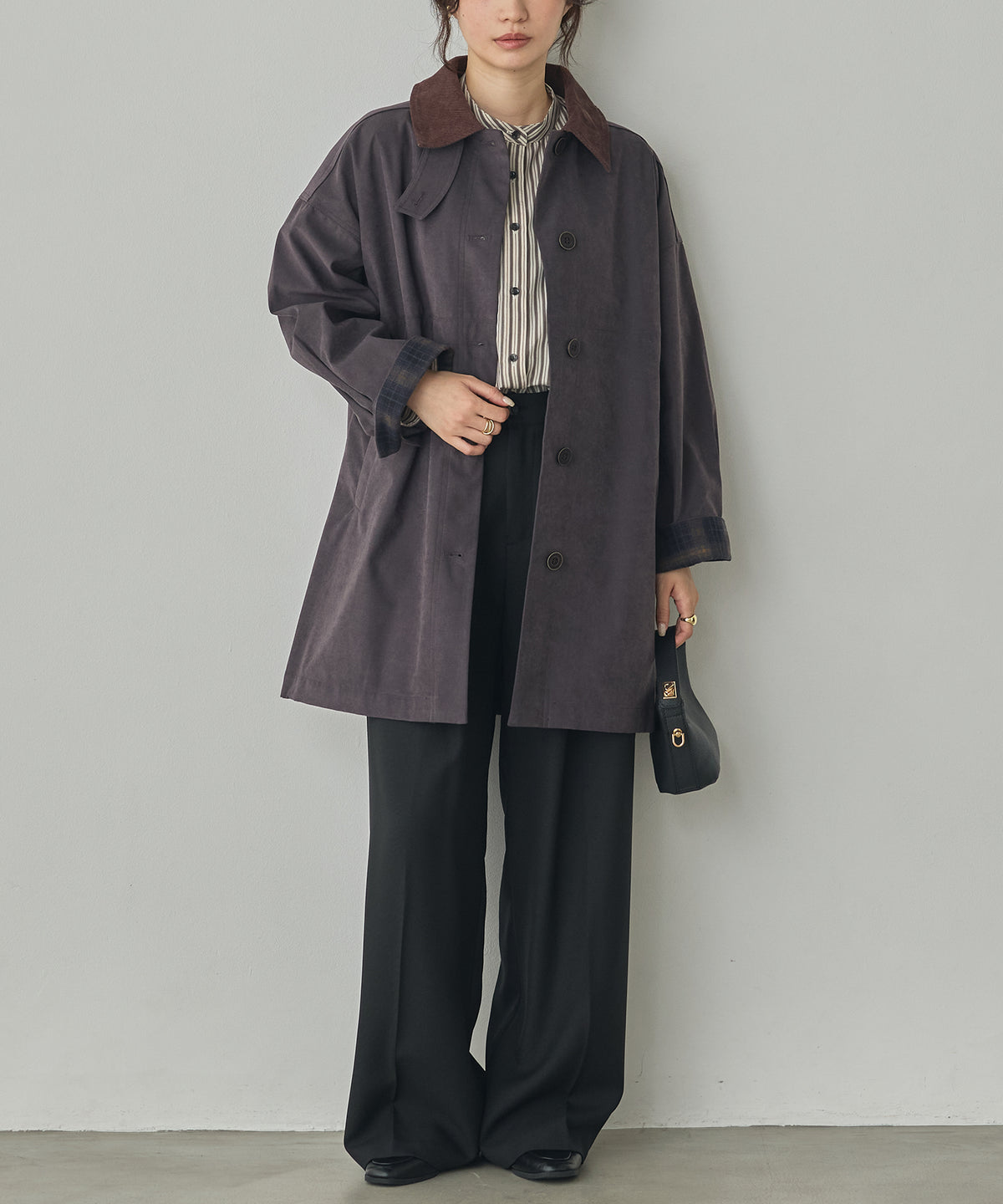 COLOUR-BLOCKED COLLAR BONDED STAND-UP COLLAR COAT
