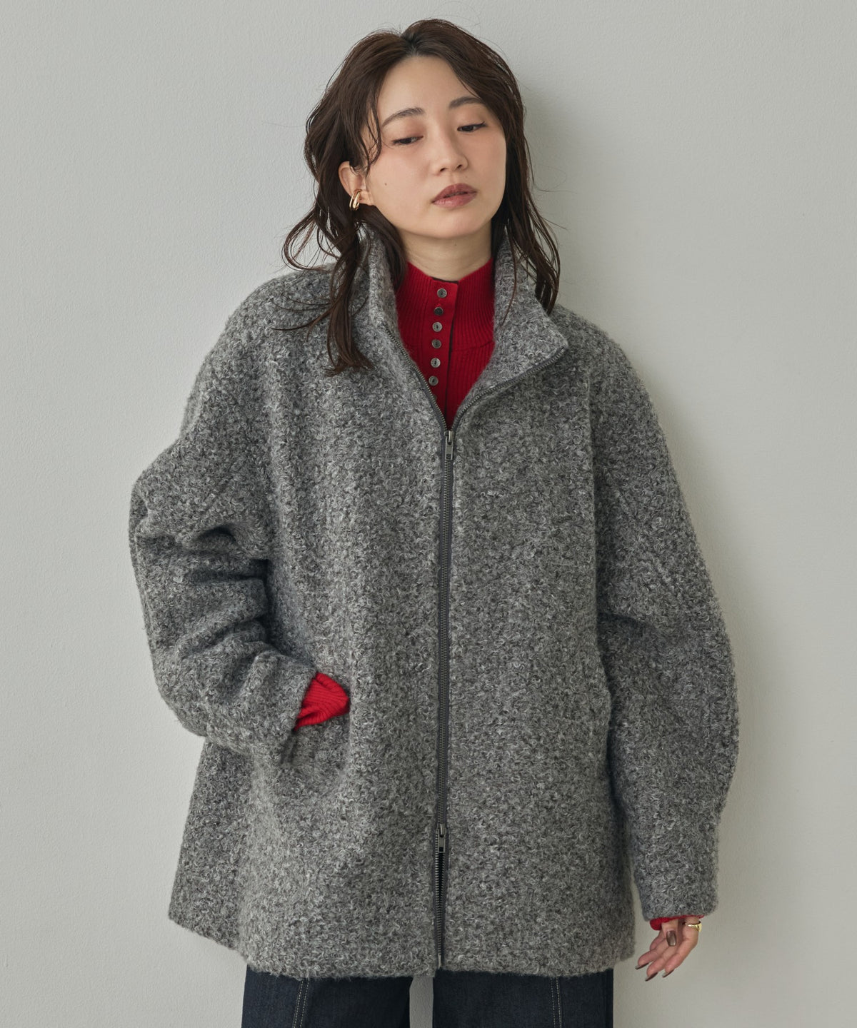 CURLY BOUCLÉ STAND-UP COLLAR MEDIUM COAT