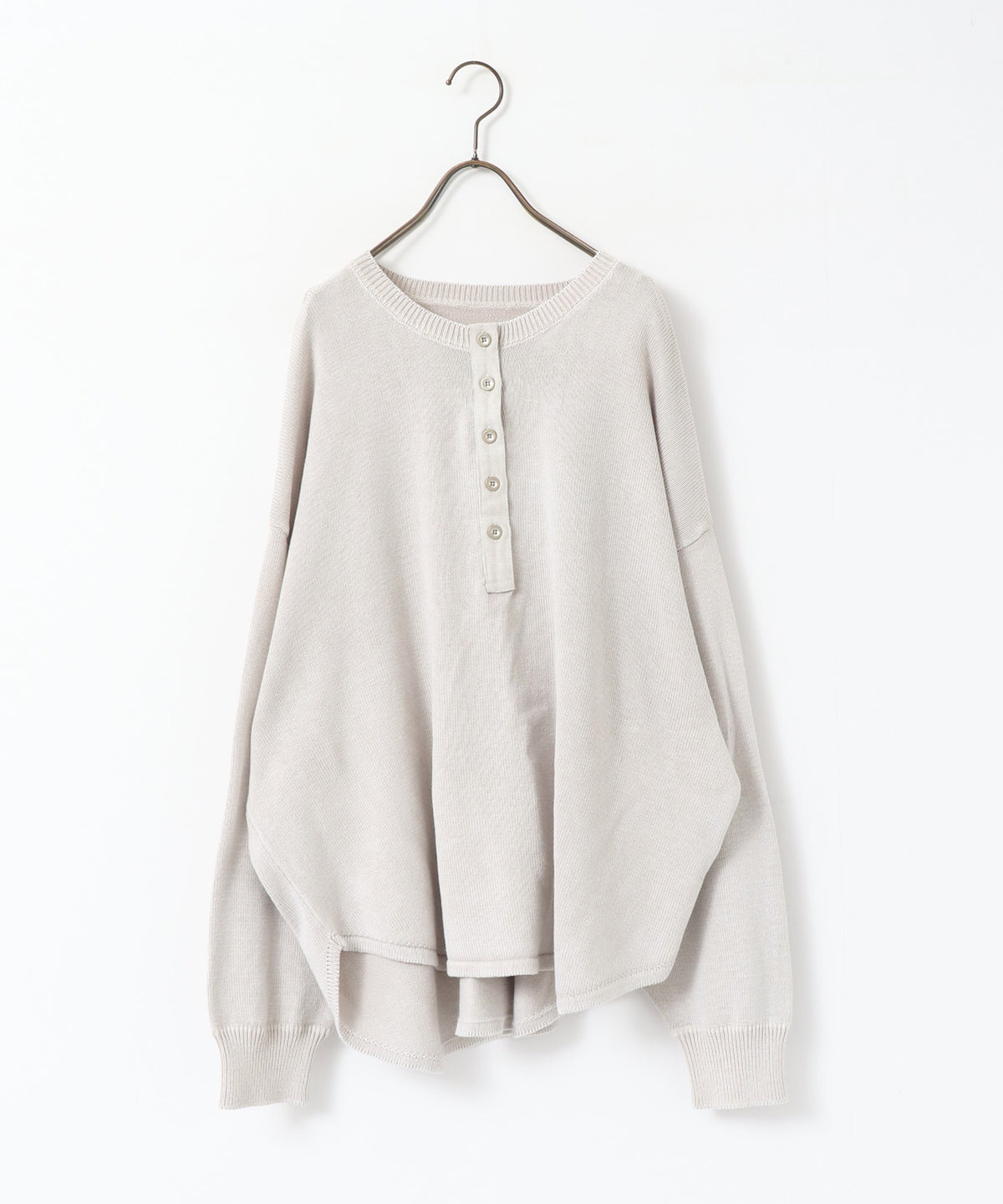 VINTAGE-STYLE HENLEY-NECK TOPS