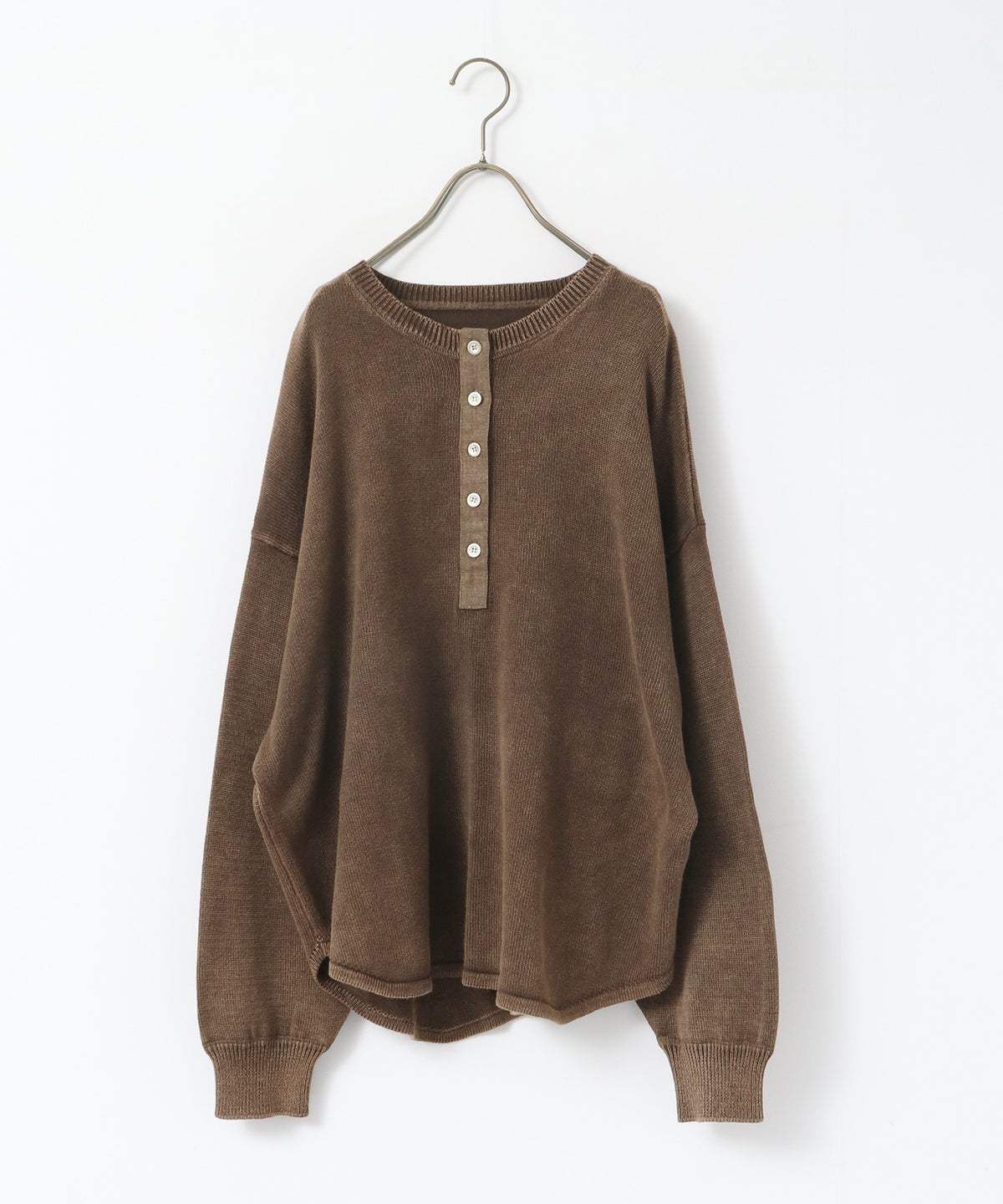 VINTAGE-STYLE HENLEY-NECK TOPS