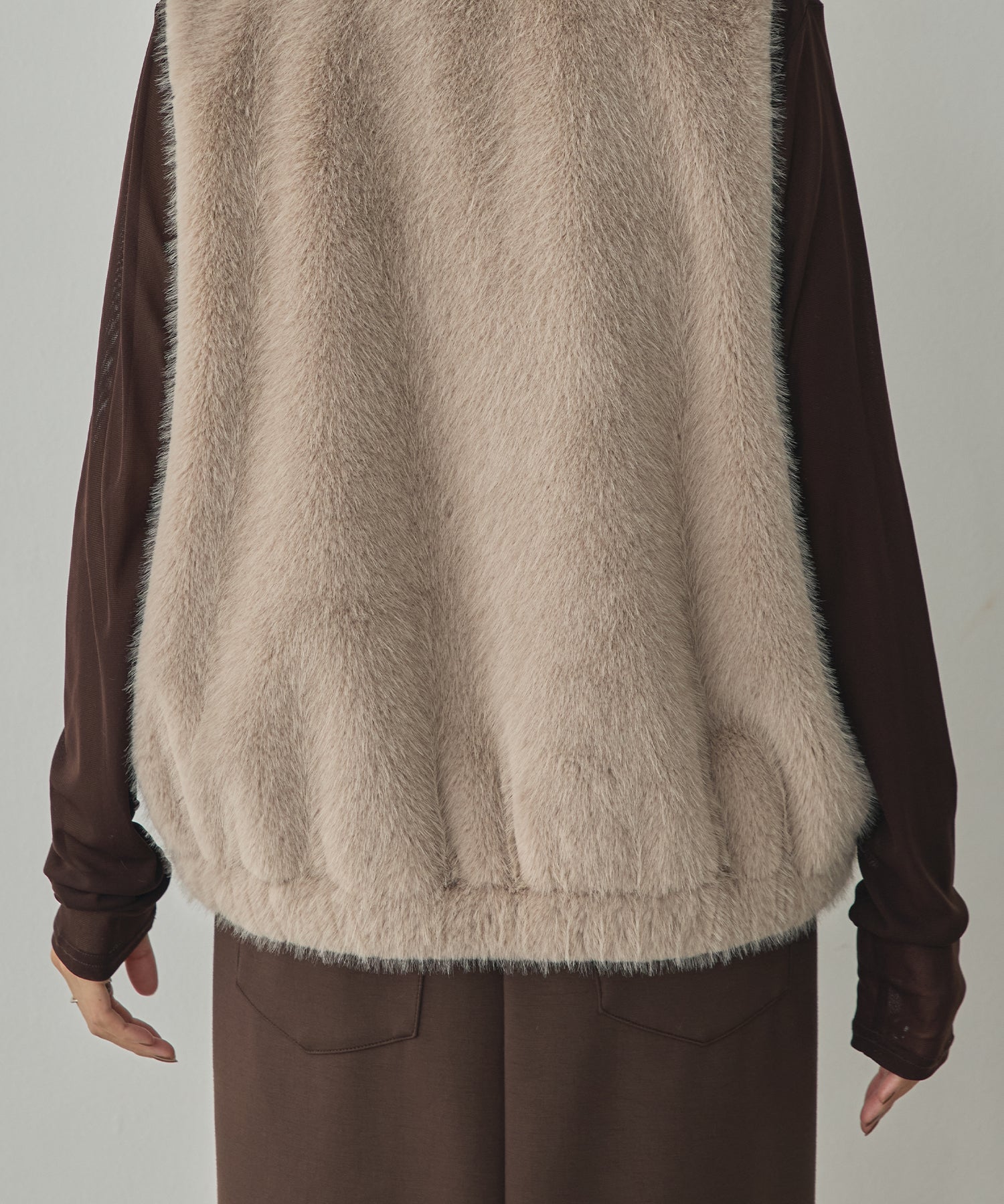 MIDI-LENGTH V-NECK FAUX FUR VEST