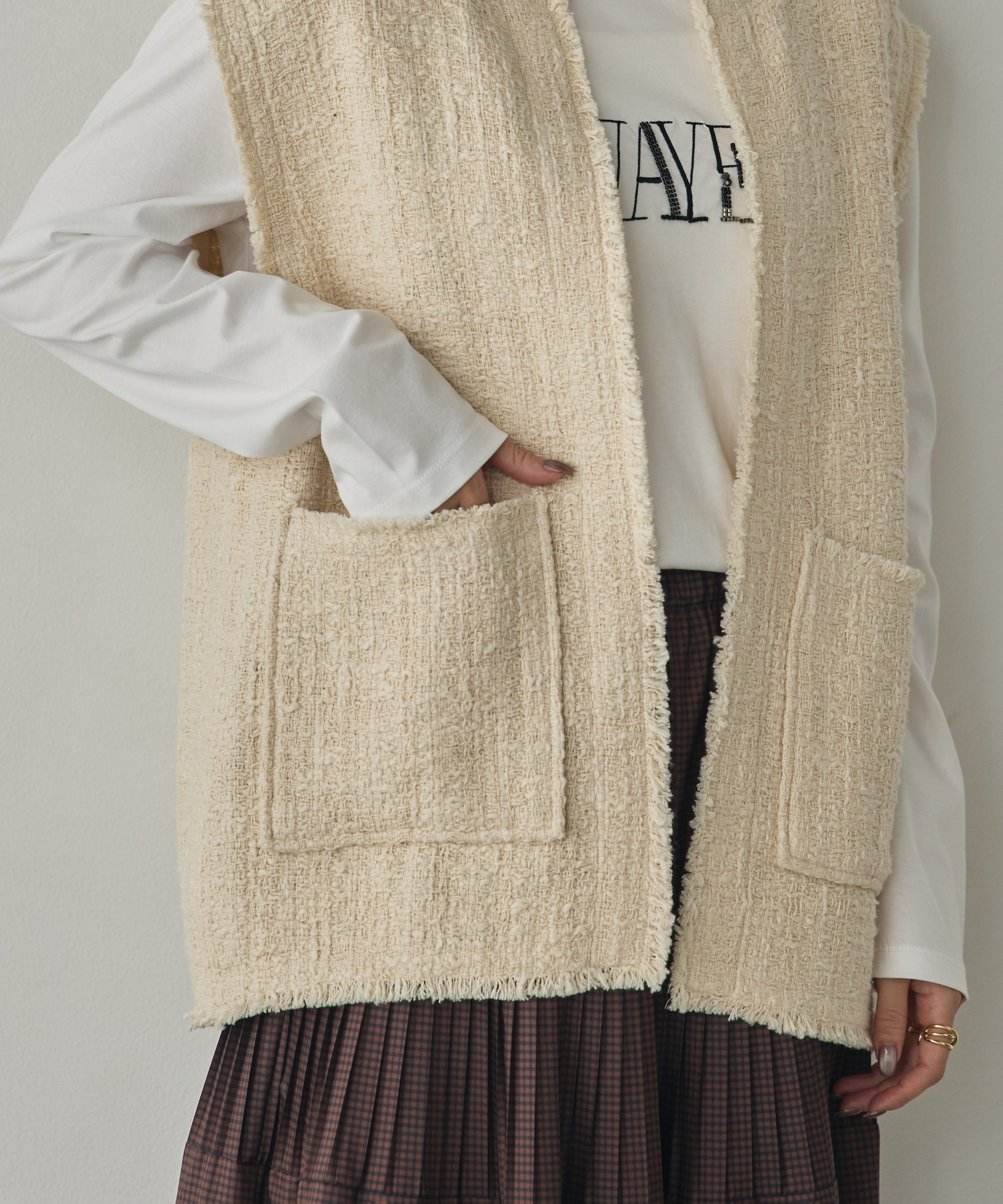 HEAVY SLUB TWEED VEST