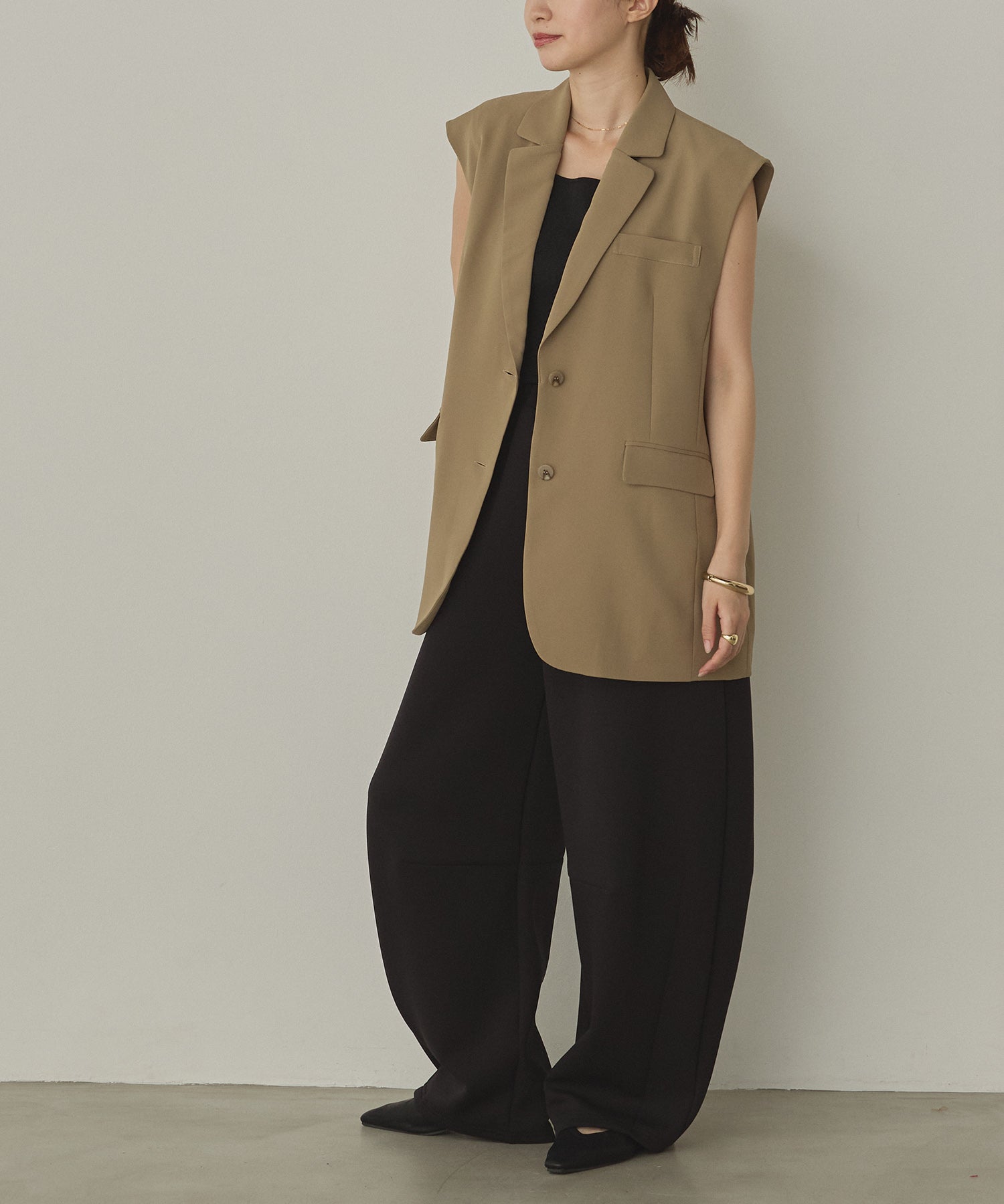 POLY TWILL BACK FASTENER VEST
