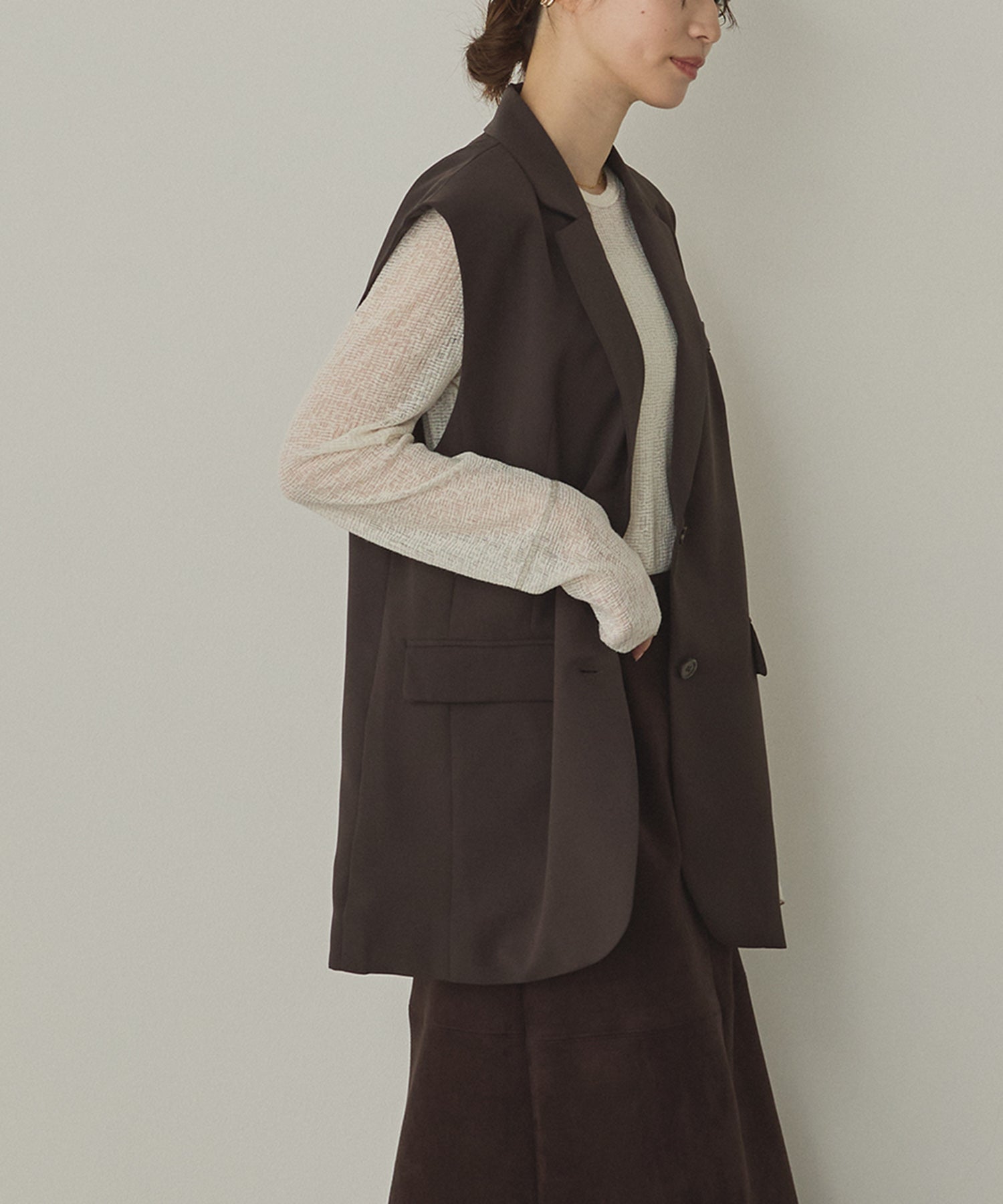 POLY TWILL BACK FASTENER VEST
