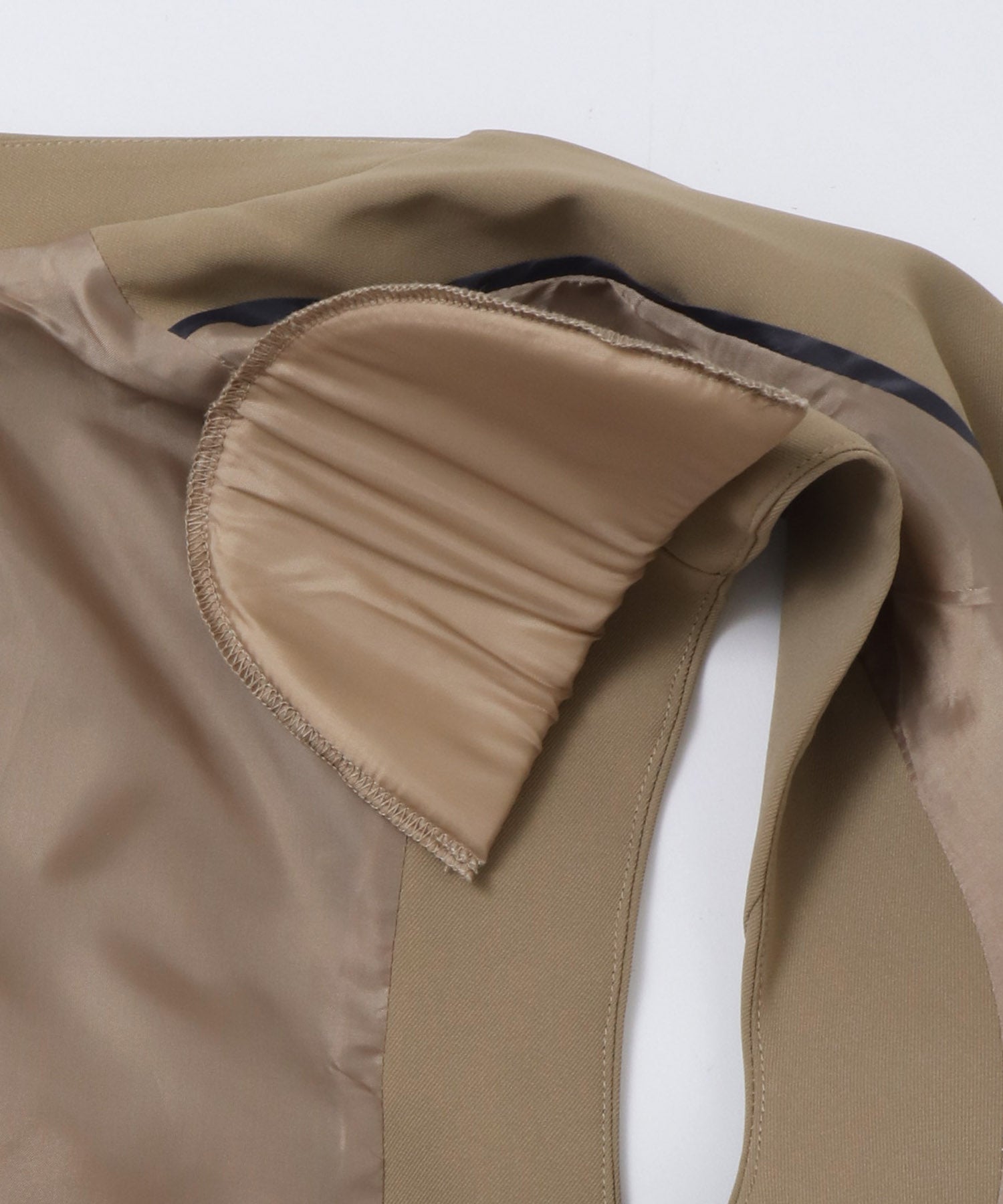 POLY TWILL BACK FASTENER VEST