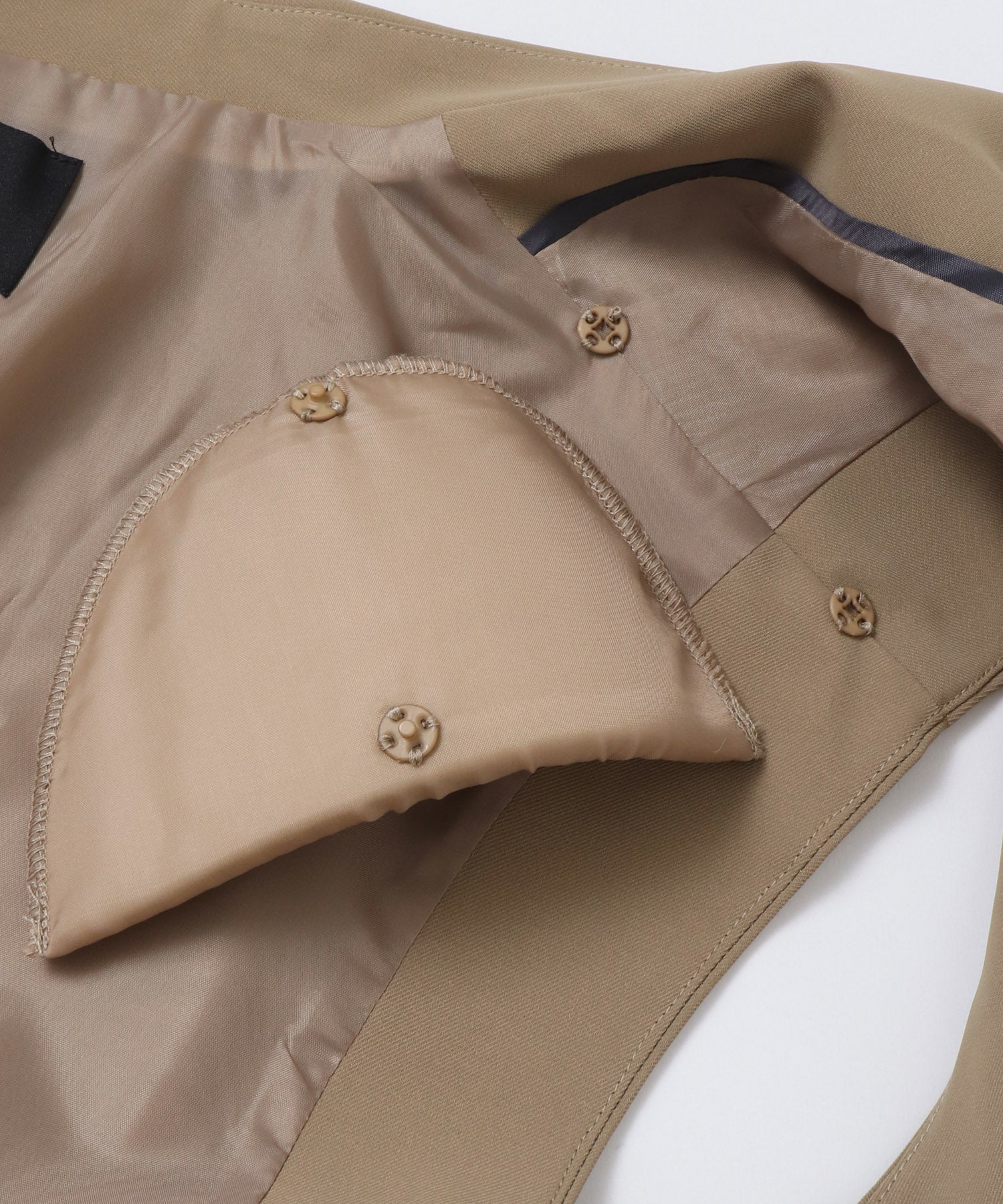 POLY TWILL BACK FASTENER VEST