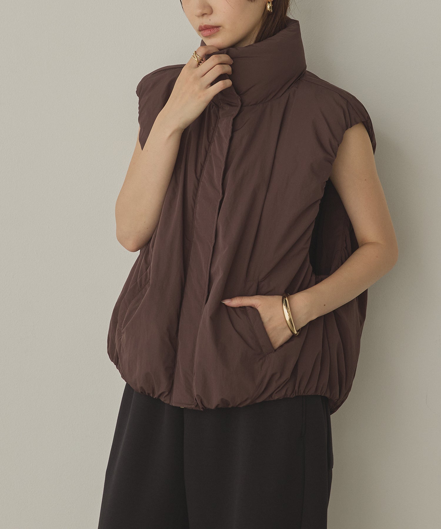 薄中綿 バルーンベスト