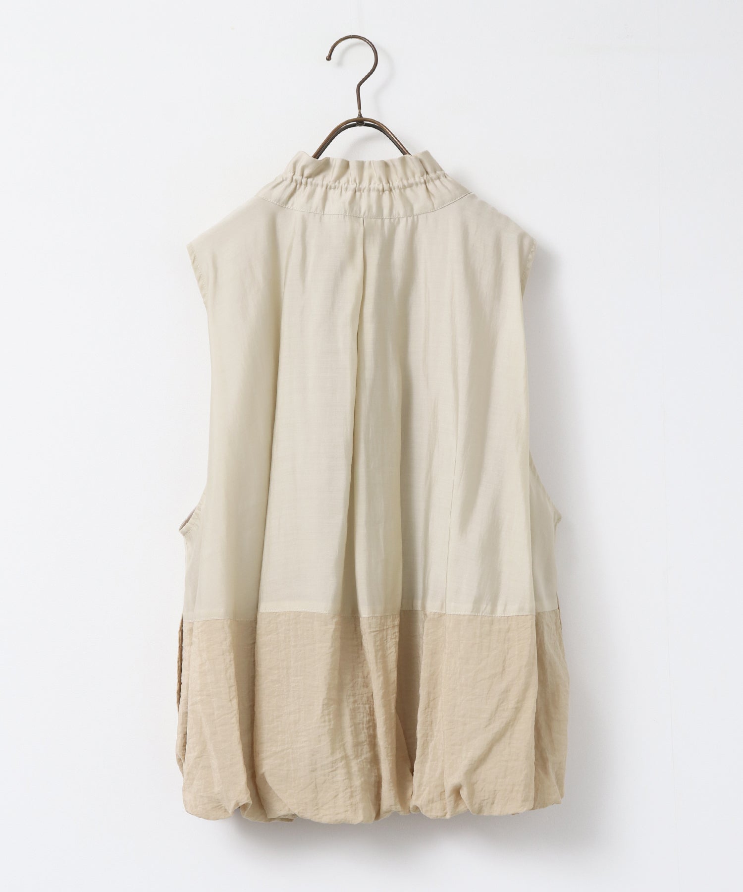 DOCKING BALLOON DESIGN VEST