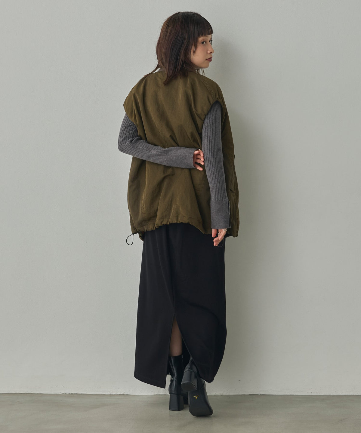 SUBTLE COLOURWAY NYLON MA-1 WAISTCOAT