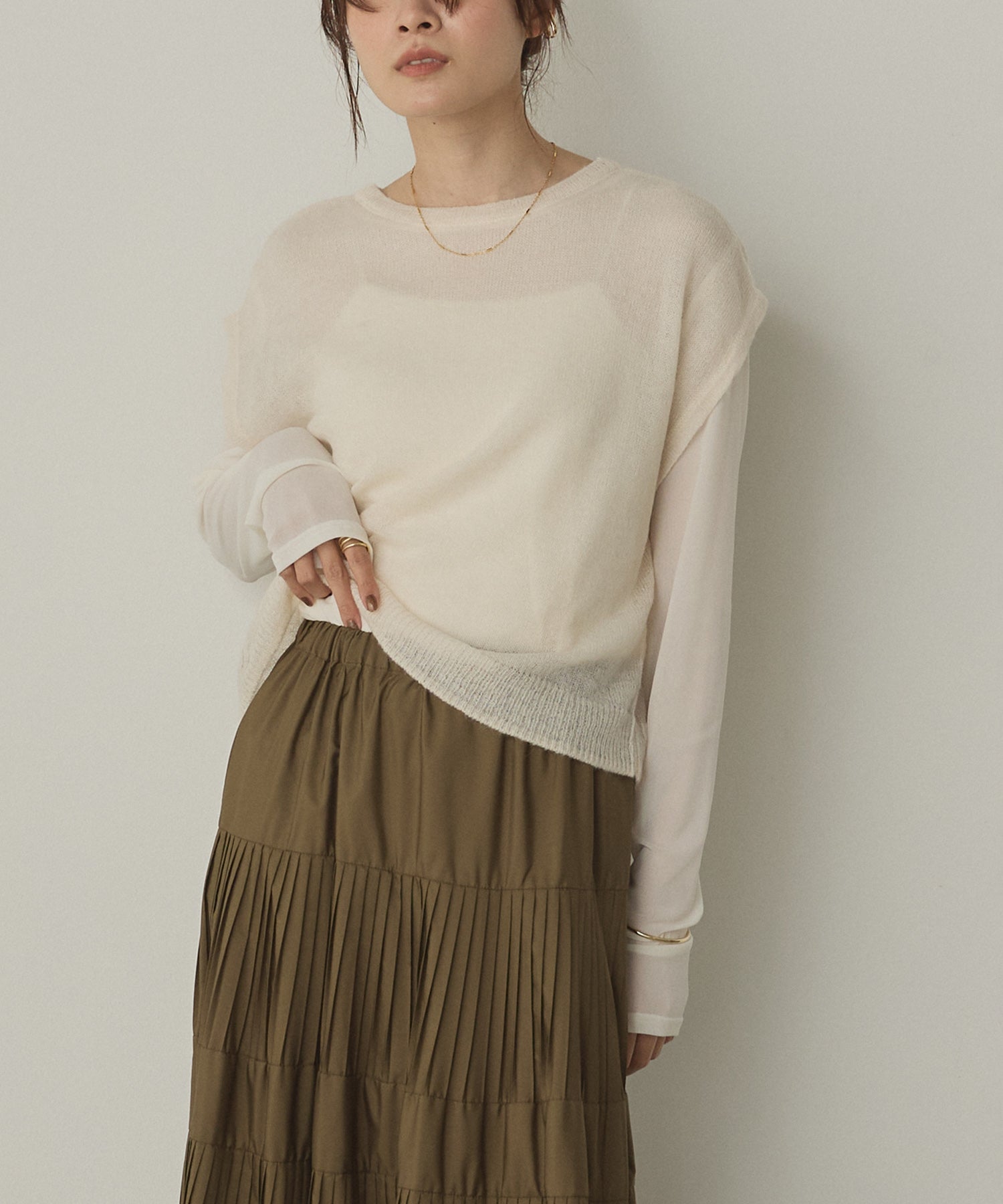 Front and back 2WAY back ribbon sheer knit