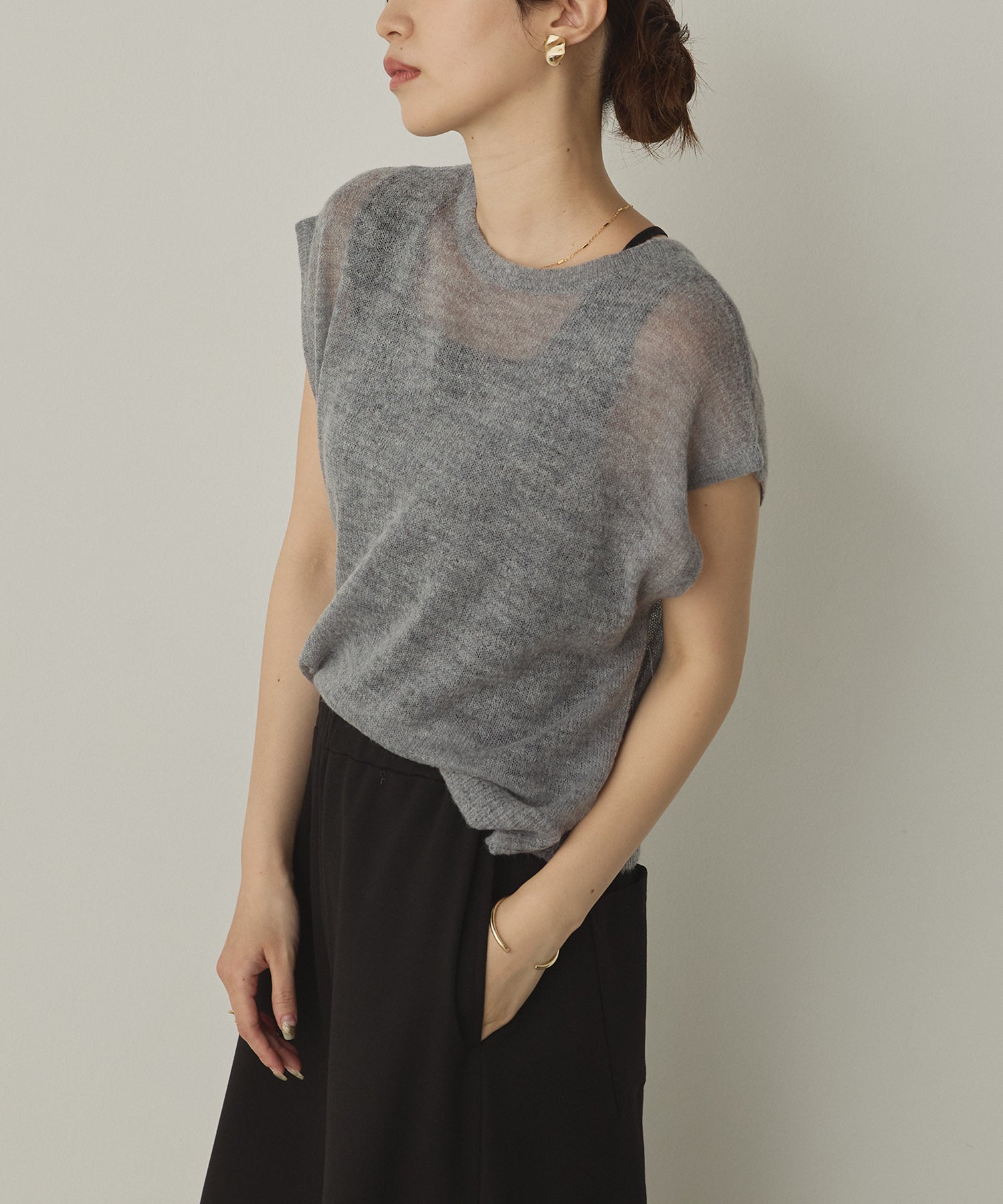 Front and back 2WAY back ribbon sheer knit