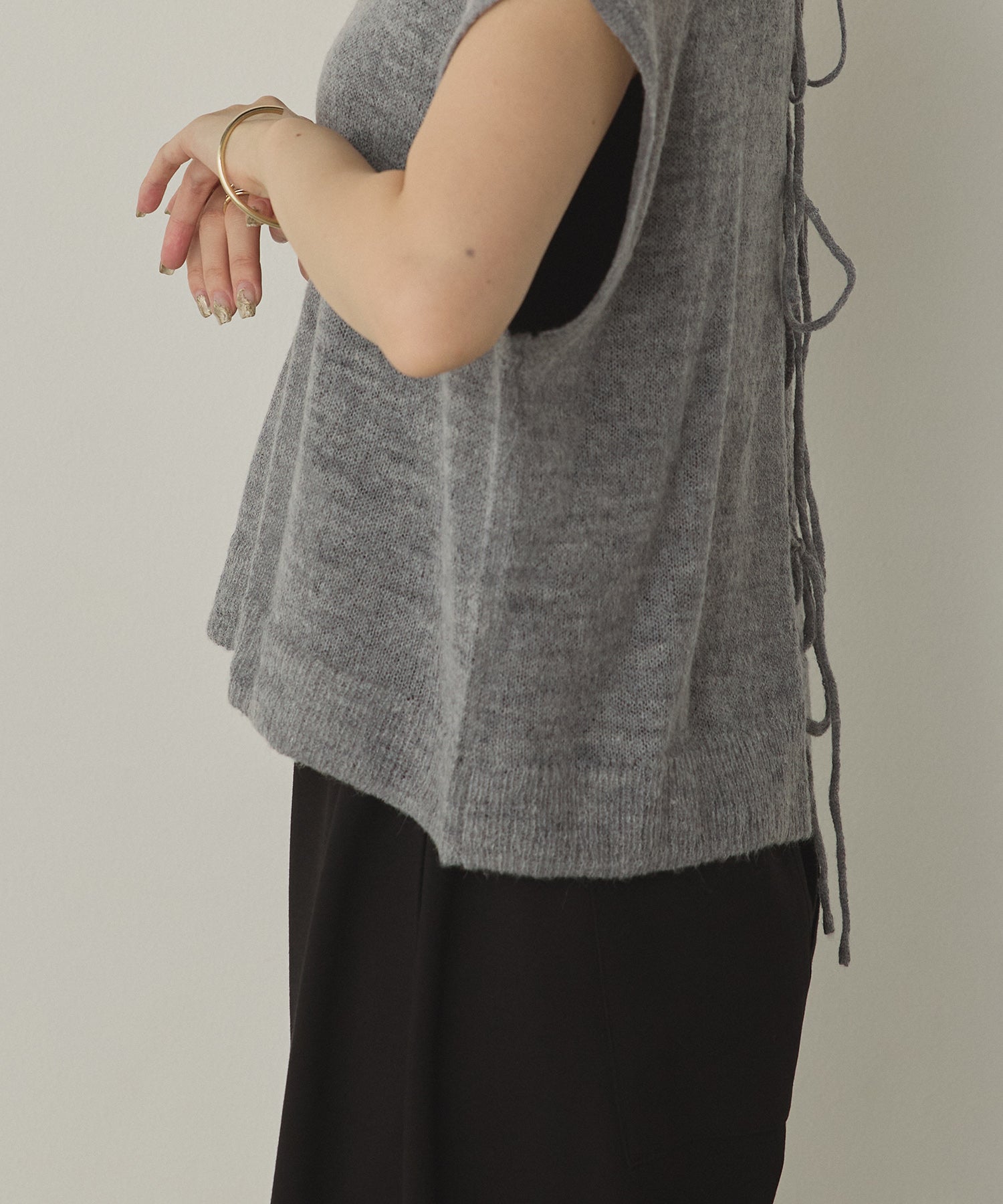 Front and back 2WAY back ribbon sheer knit