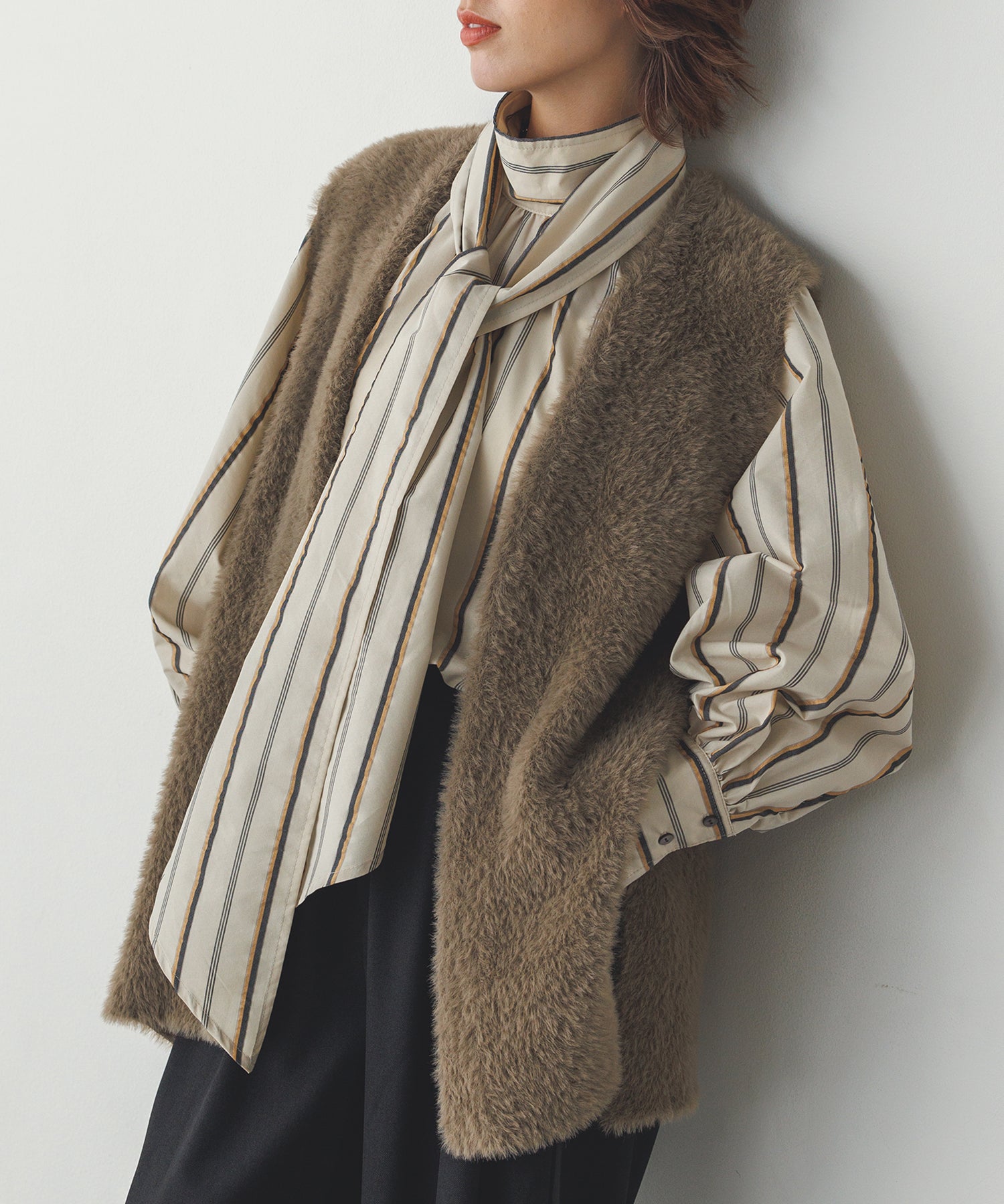 【WEB限定/別注】ダブルフェイスシャギー ミディジレ