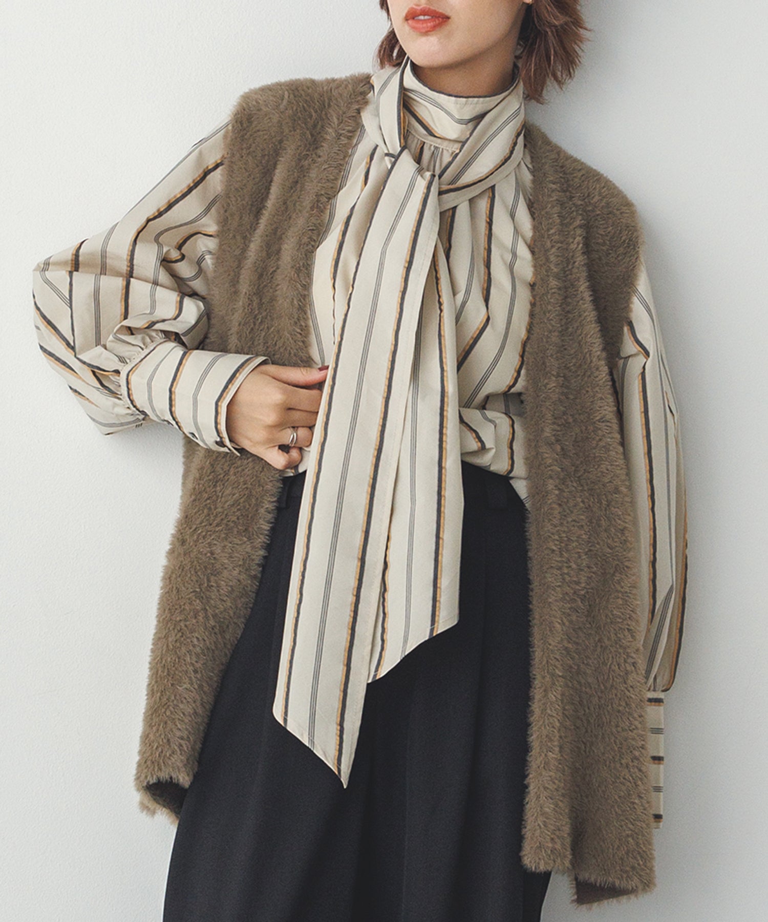 【WEB限定/別注】ダブルフェイスシャギー ミディジレ