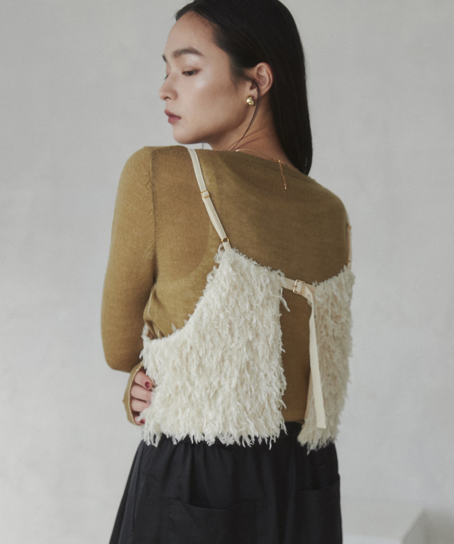 テープヤーン シャギービスチェ