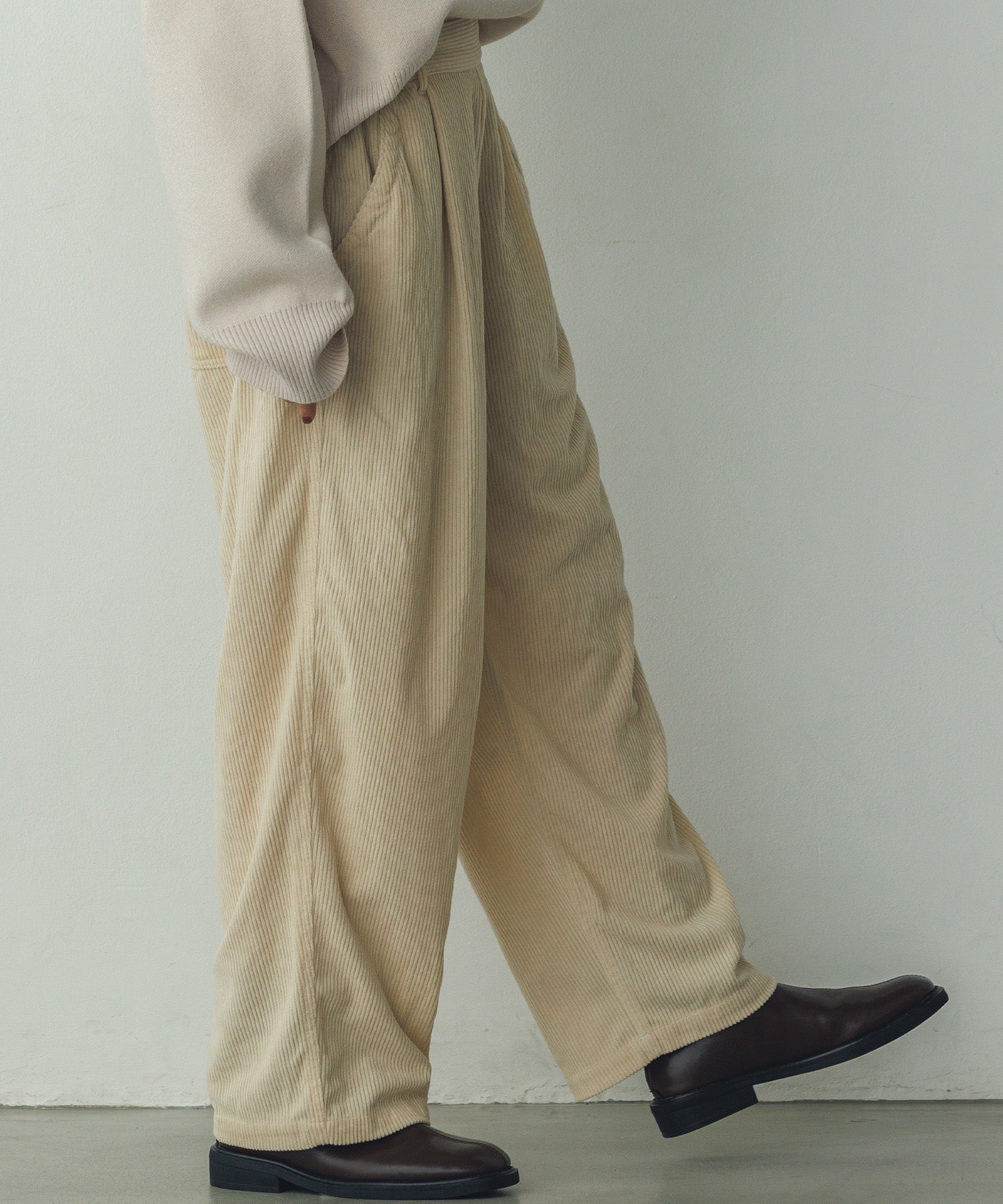 コーデュロイ コクーンパンツ