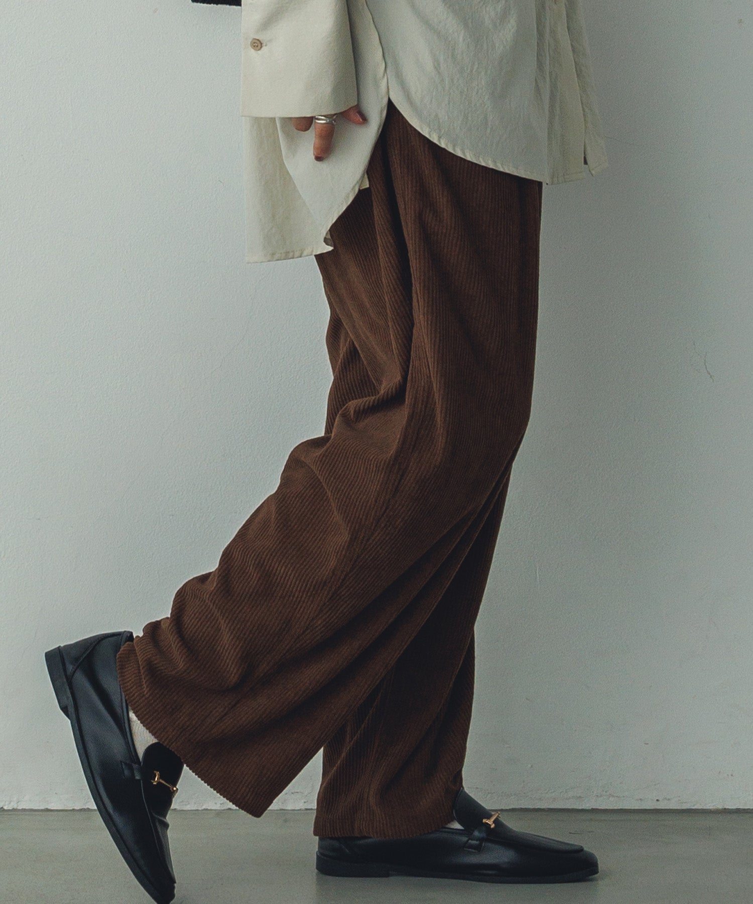 コーデュロイ コクーンパンツ