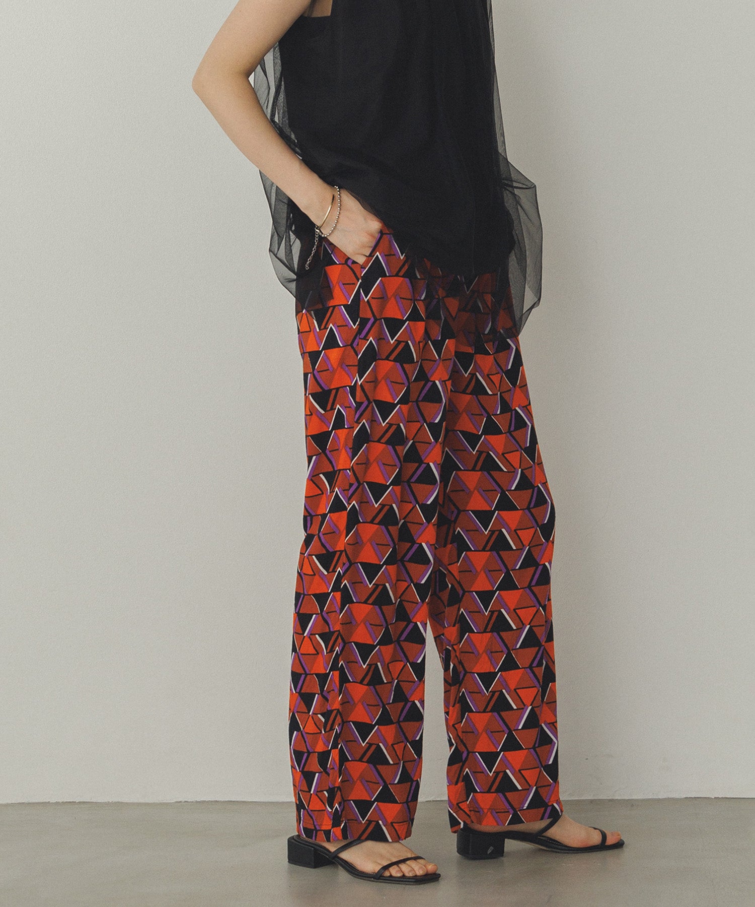 レーヨン プリントストレートパンツ