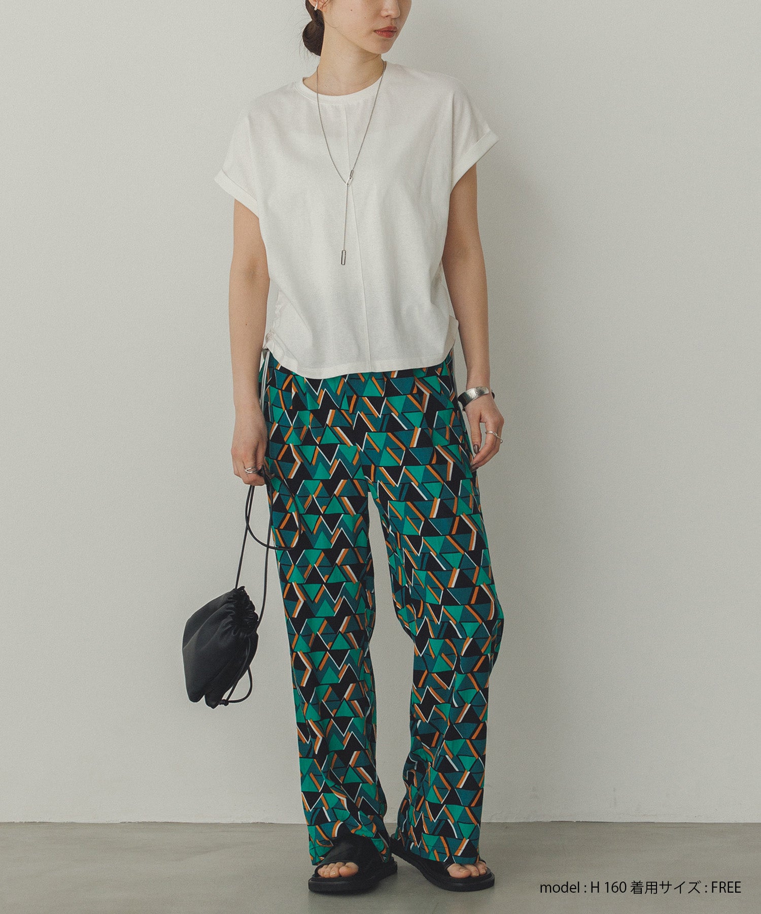 レーヨン プリントストレートパンツ