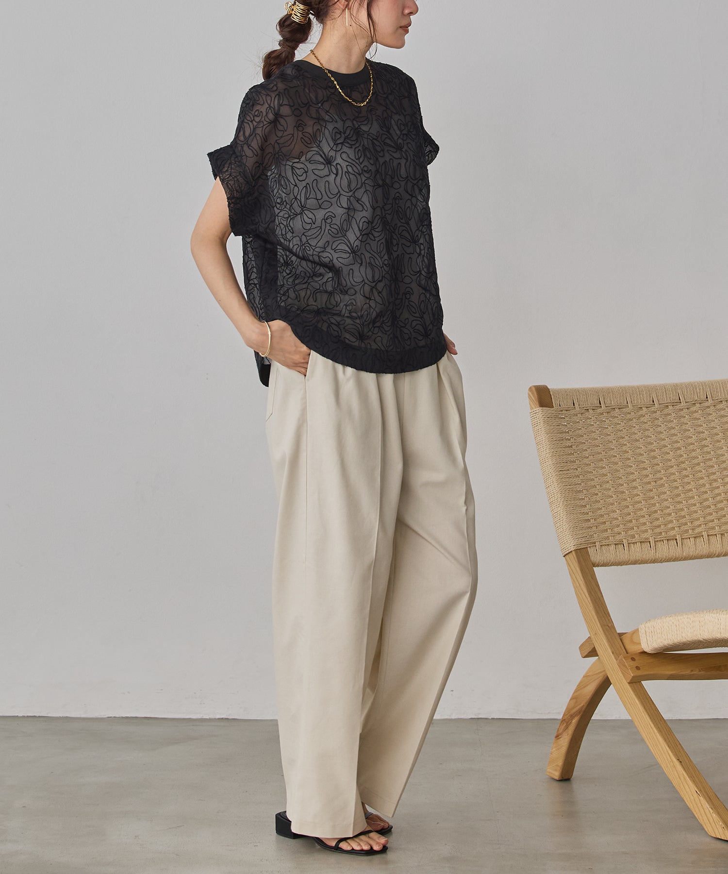 FRENCH LINEN STRAIGHT-LEG PANTS