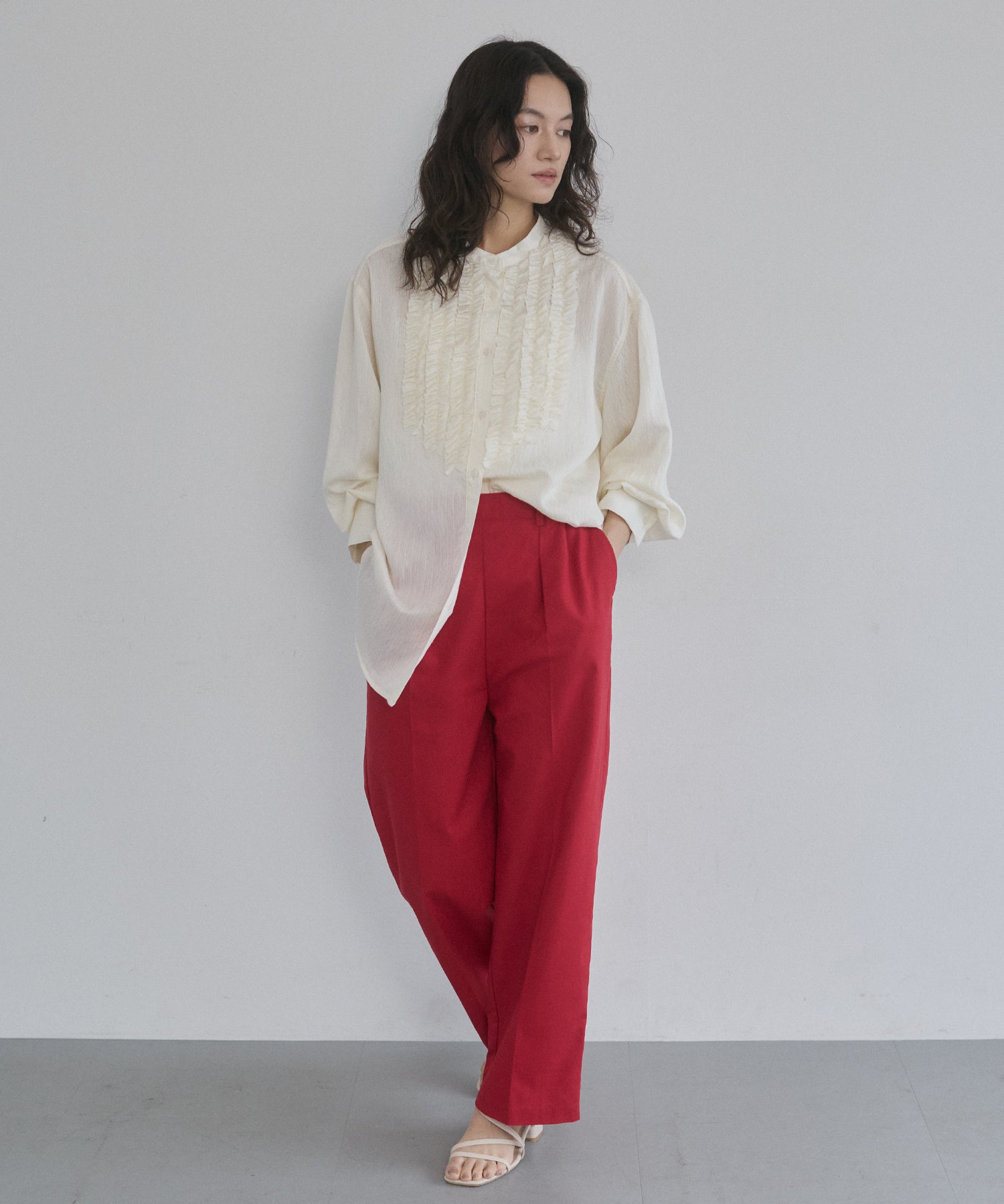 FRENCH LINEN STRAIGHT-LEG PANTS