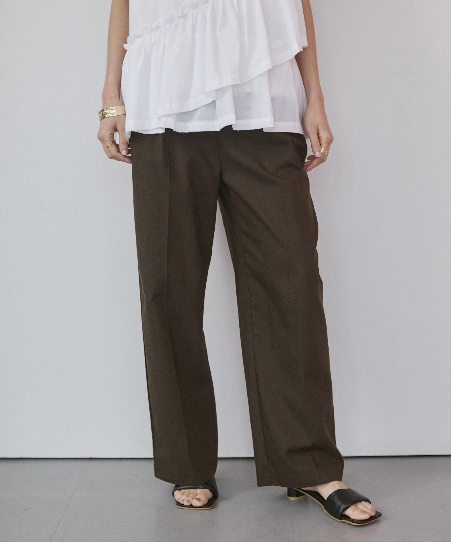 FRENCH LINEN STRAIGHT-LEG PANTS