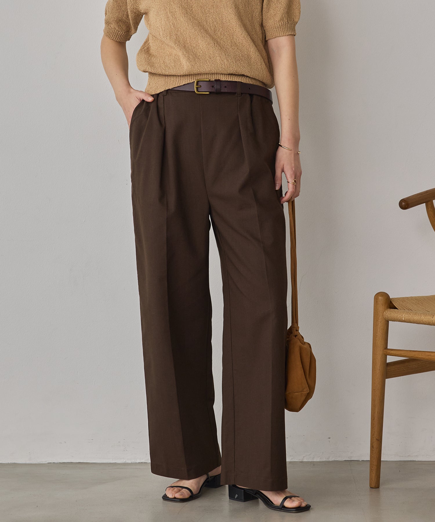 FRENCH LINEN STRAIGHT-LEG PANTS