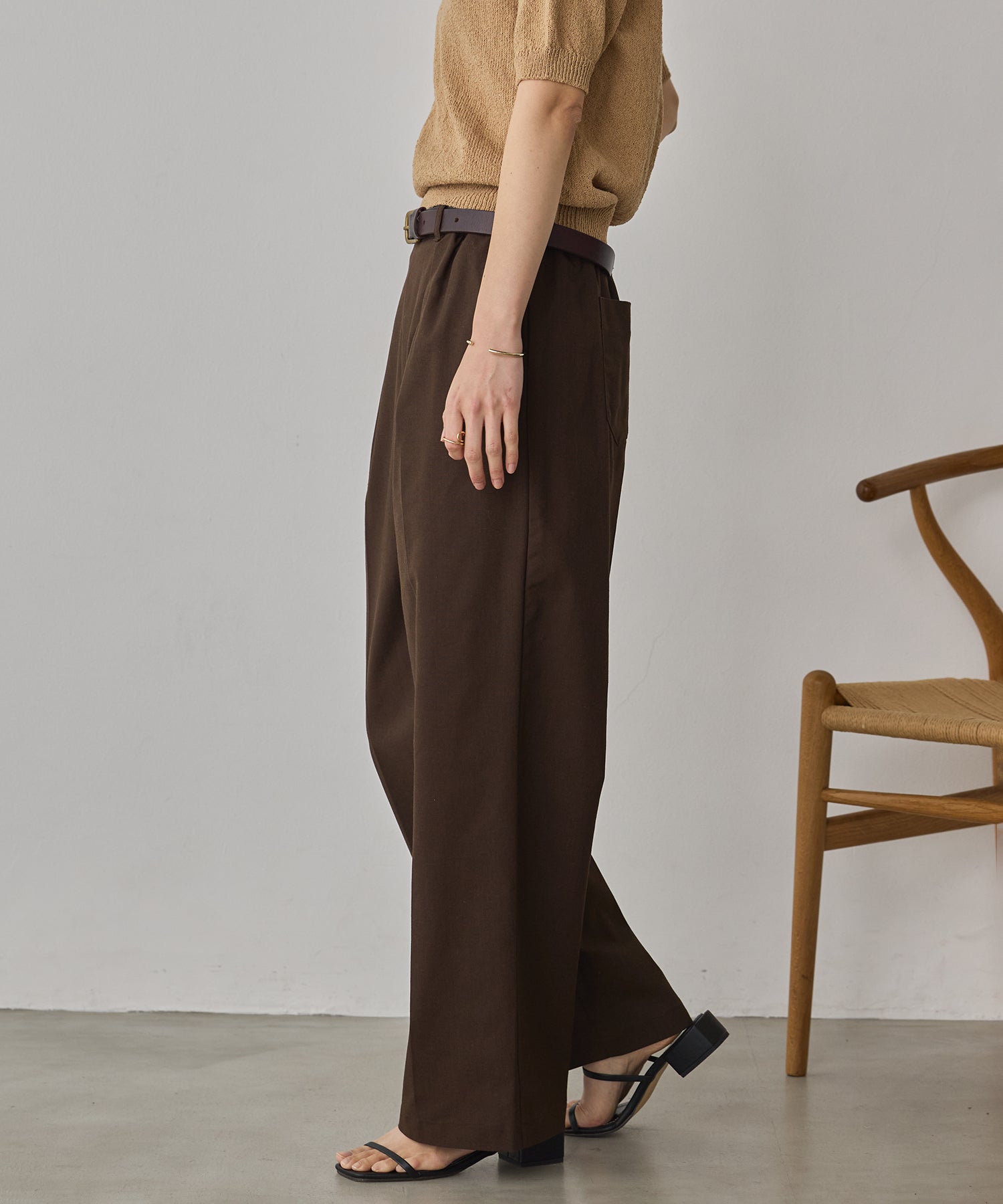 FRENCH LINEN STRAIGHT-LEG PANTS