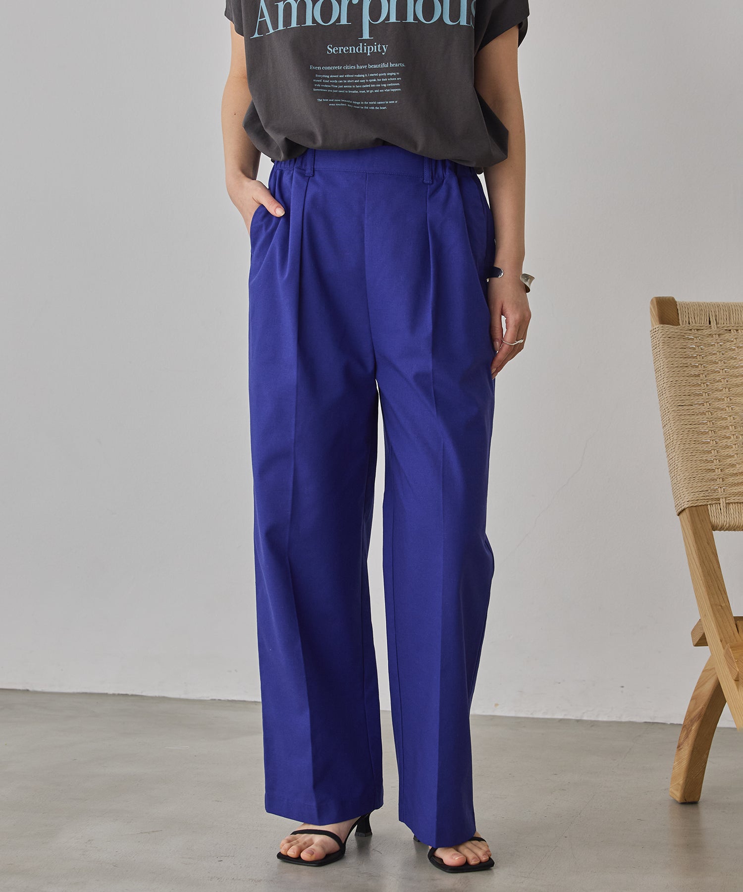 FRENCH LINEN STRAIGHT-LEG PANTS