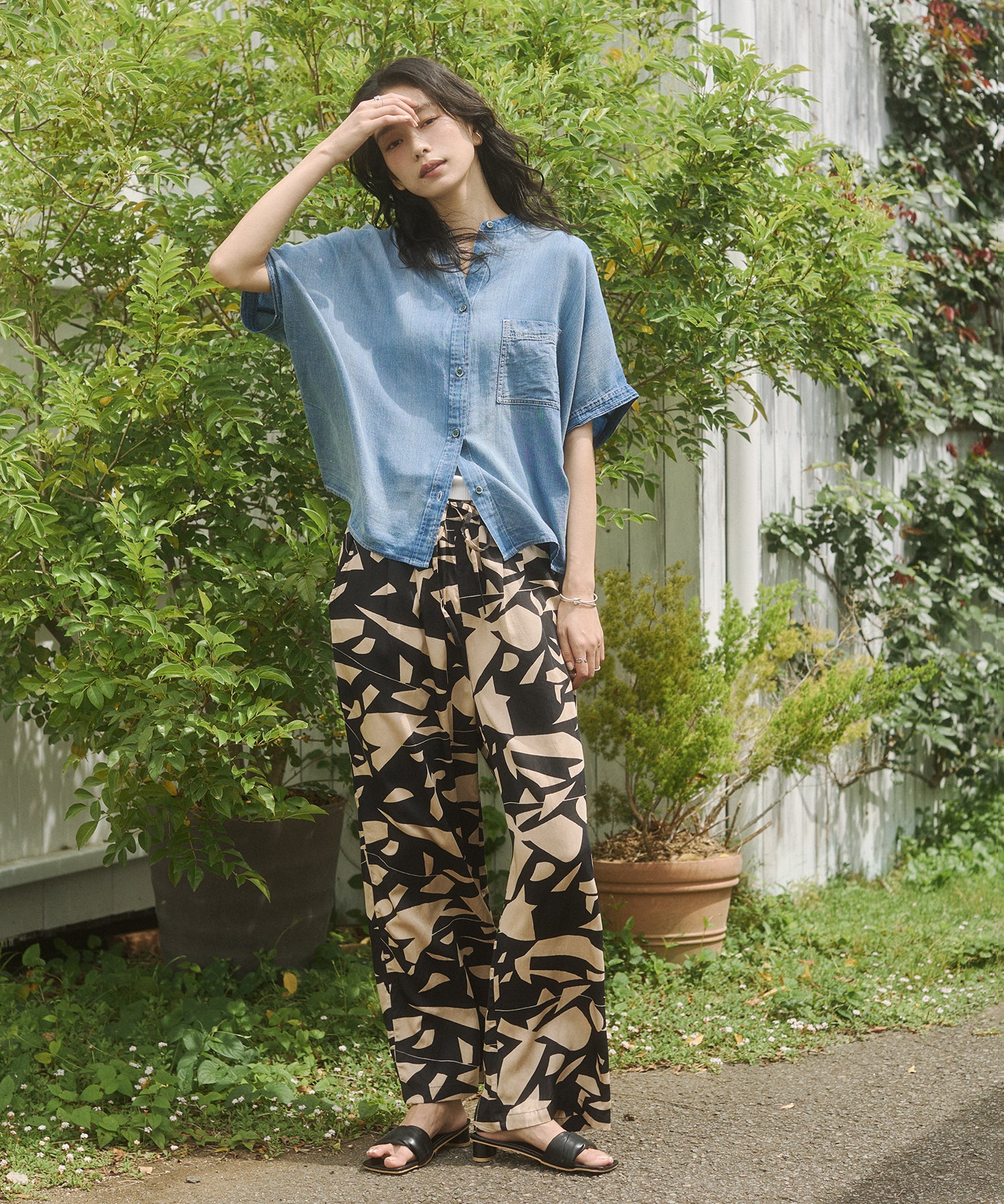 VISCOSE SATIN PRINTED EASY PANTS