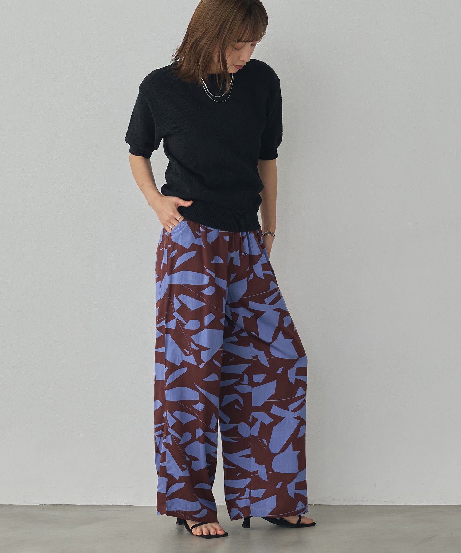 VISCOSE SATIN PRINTED EASY PANTS