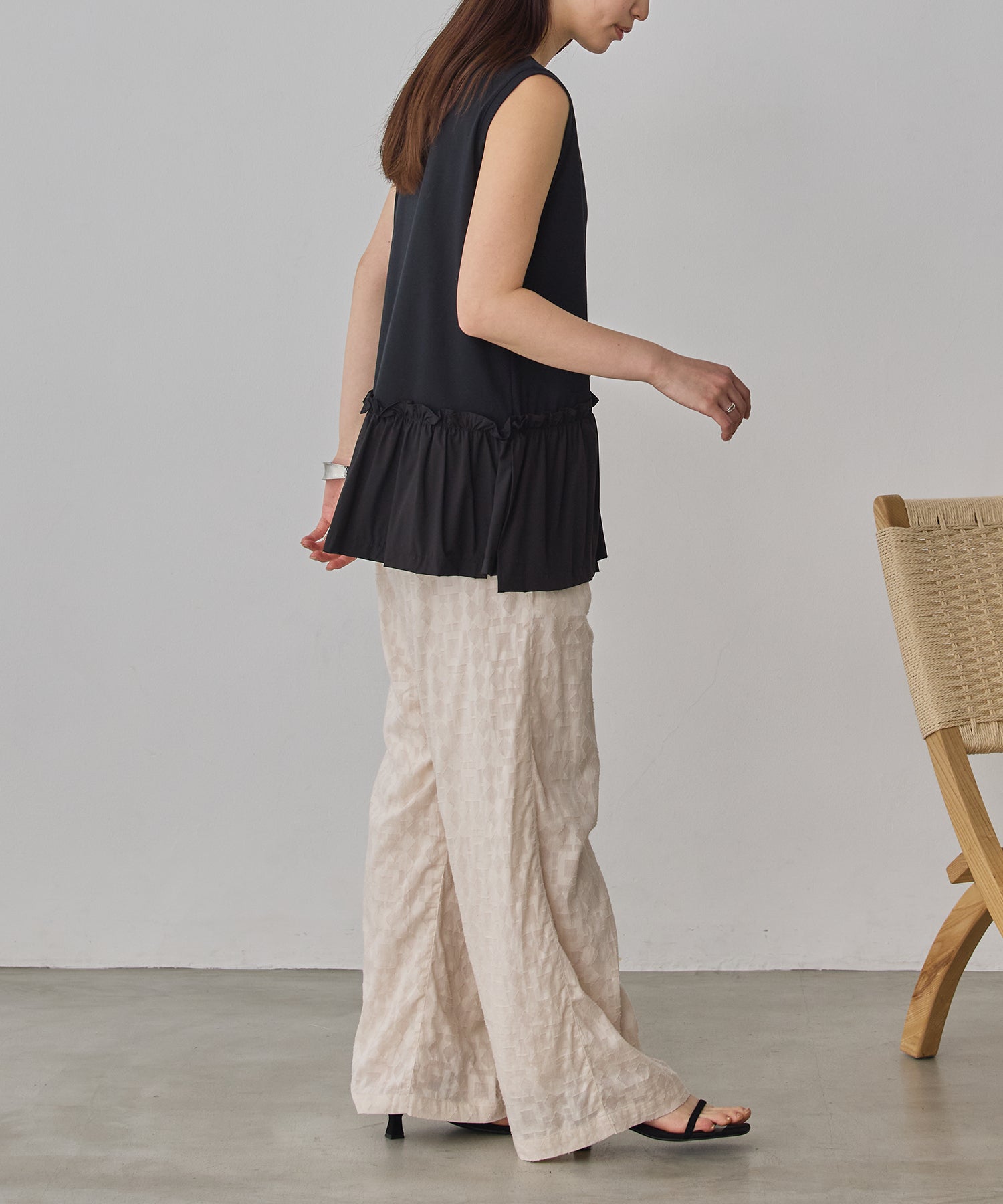 CUT-JACQUARD EASY PANTS