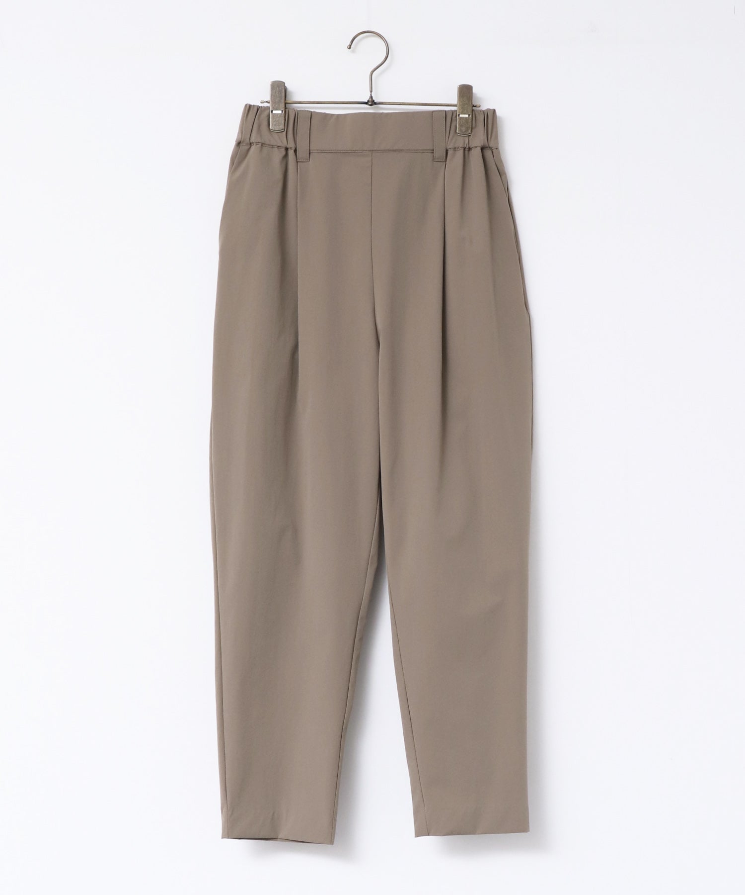 【新色追加】接触冷感テーパードパンツ