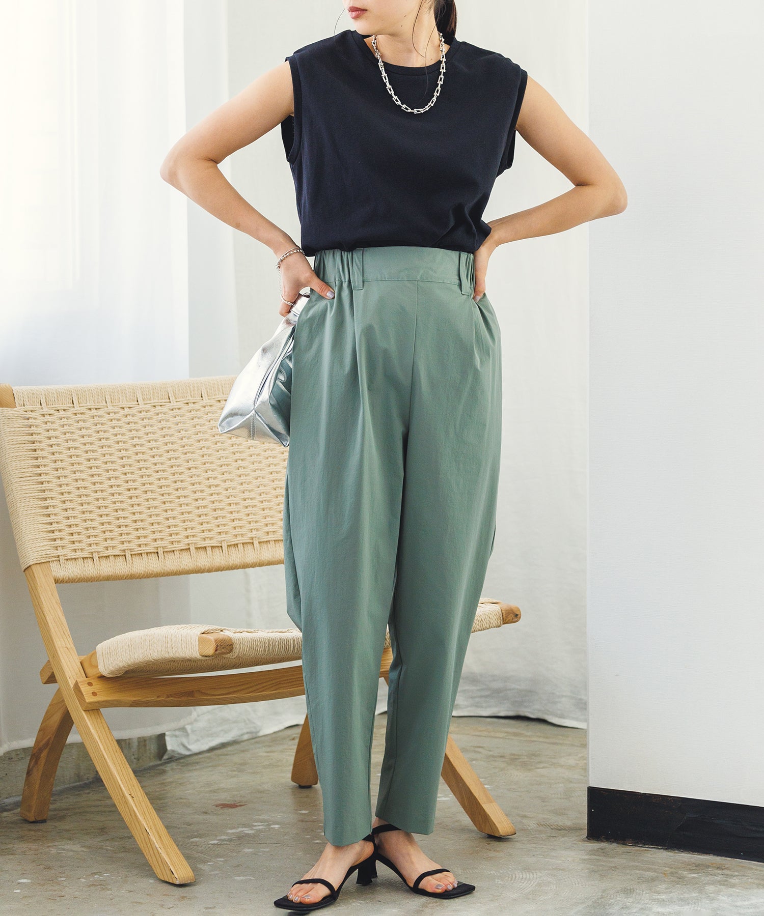 【新色追加】接触冷感テーパードパンツ