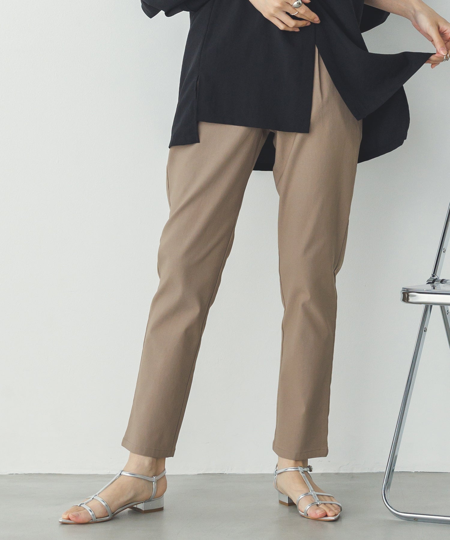 【ストレッチ】バリラクテーパードパンツ S/Mサイズ