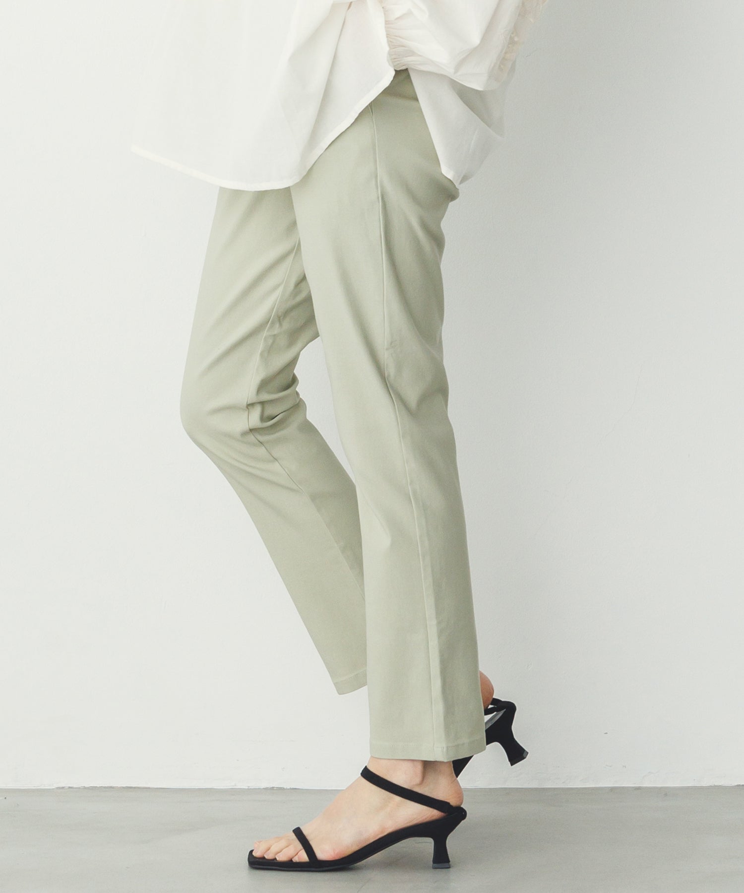 【ストレッチ】バリラクテーパードパンツ S/Mサイズ