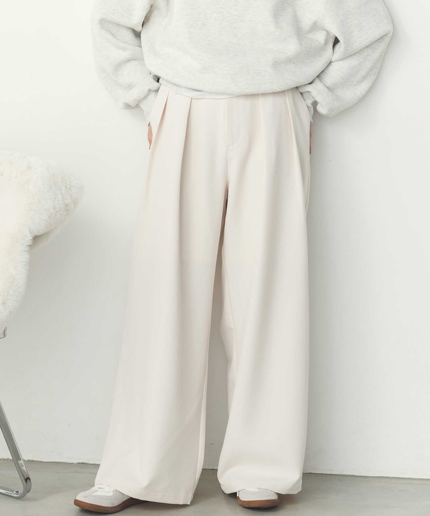 ストレッチワイドパンツ