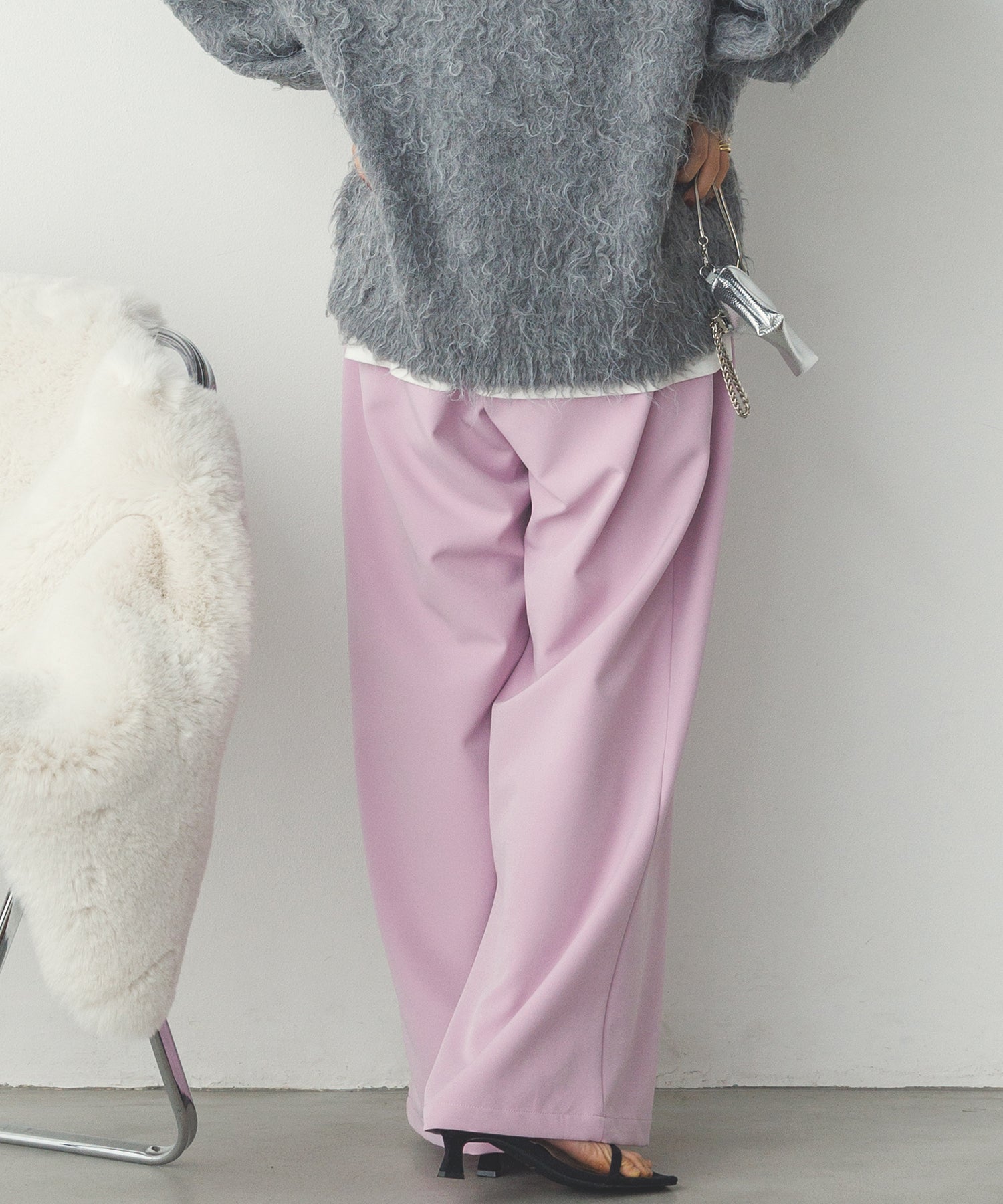 ストレッチワイドパンツ